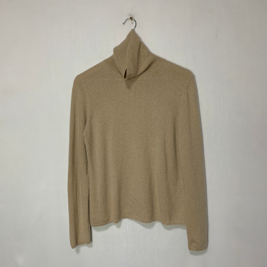 베이지색 터틀넥 니트 빈티지 캐시미어 100 L 상품이미지1