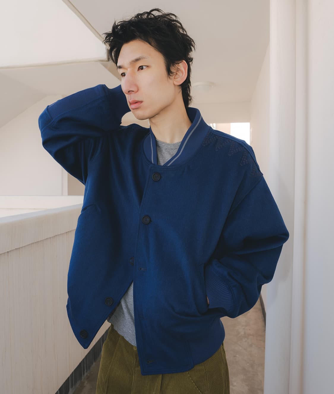 할인 [L] 카락터 울 블루종 블루 상품이미지1