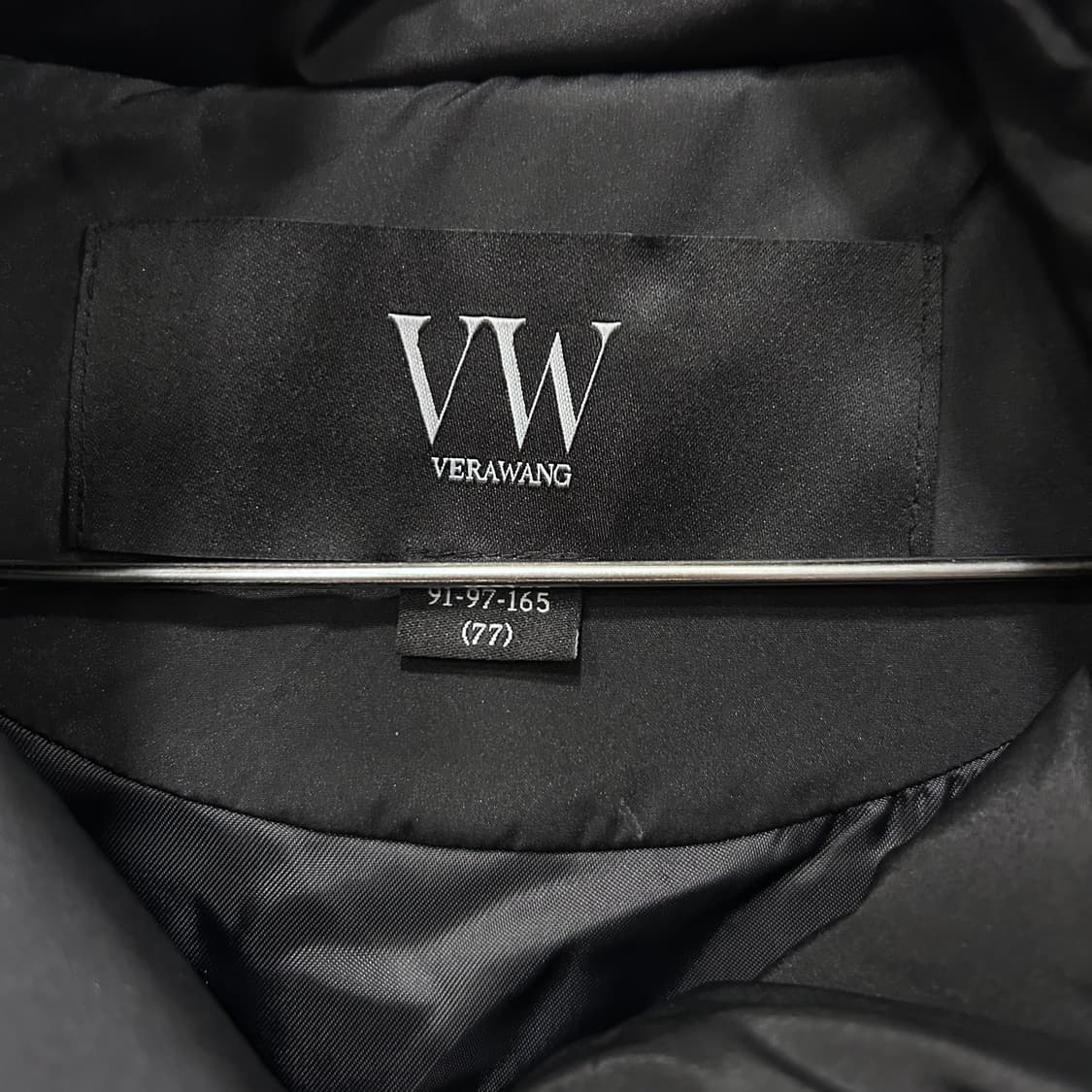 베라왕 프리미엄 구스다운 퀼티드 패딩 코트 상품이미지3