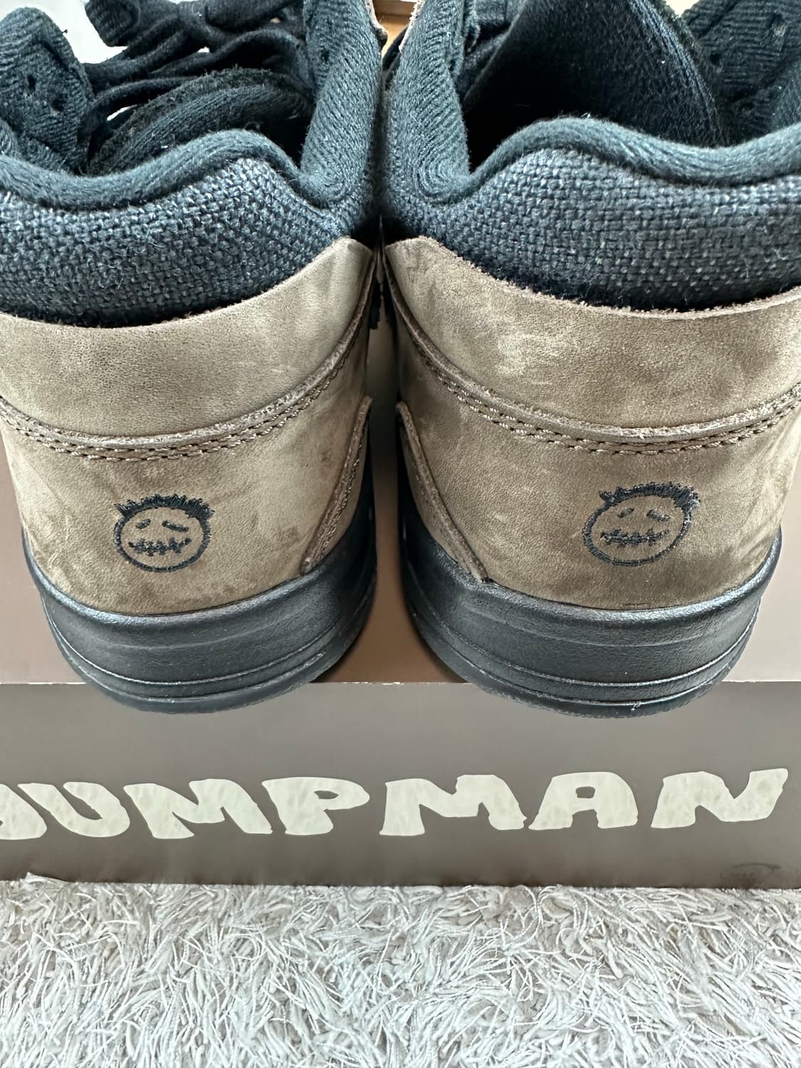 [275] 정품 나이키 x 트레비스 스캇 점프맨 잭 다크모카 상품이미지6