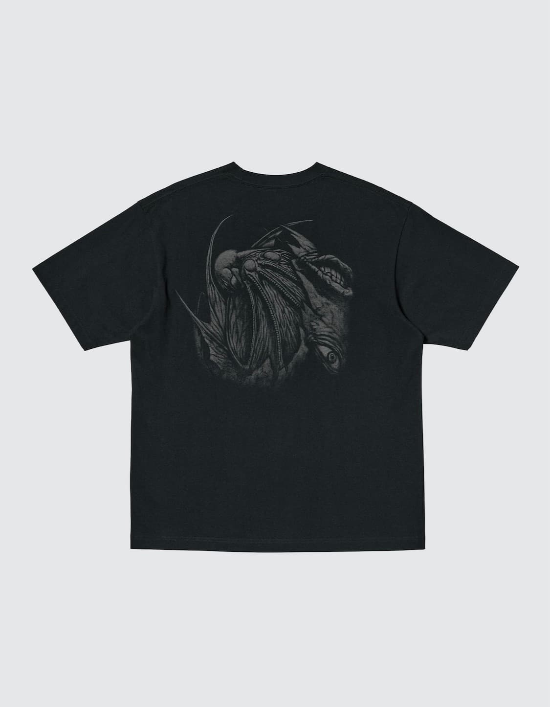 [3xl] 유니클로 베르세르크 반팔티 상품이미지4
