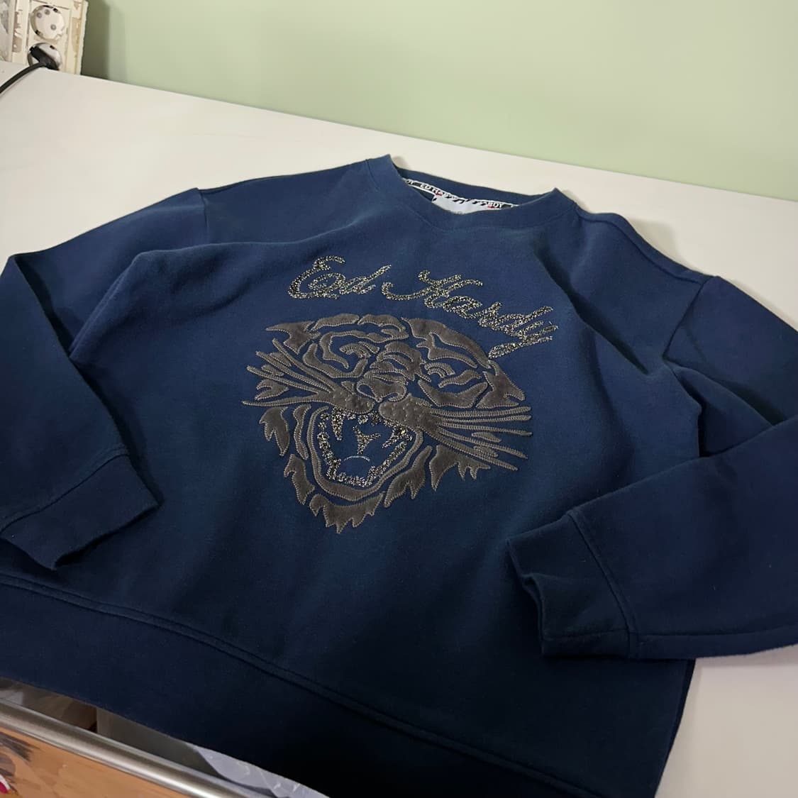 우먼S-M 에드하디 네이비 자수로고 코튼 맨투맨 상품이미지2