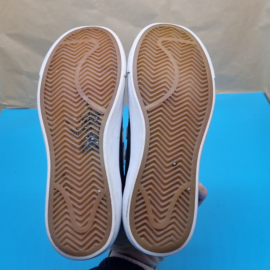 뉴발란스 210 스니커즈 220 상품이미지3