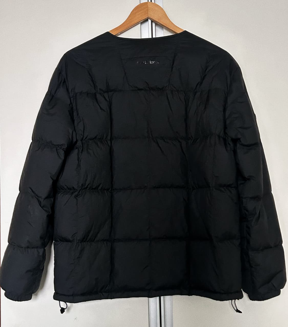 뉴발란스 경량패딩  상품이미지3