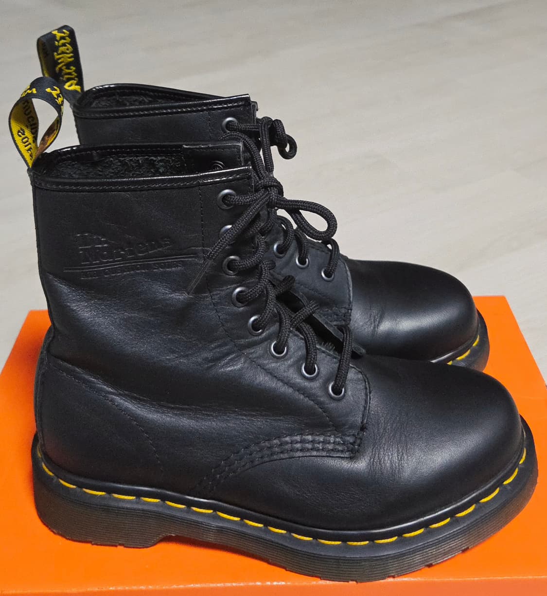 닥터마틴 1460 워커 부츠 상품이미지4