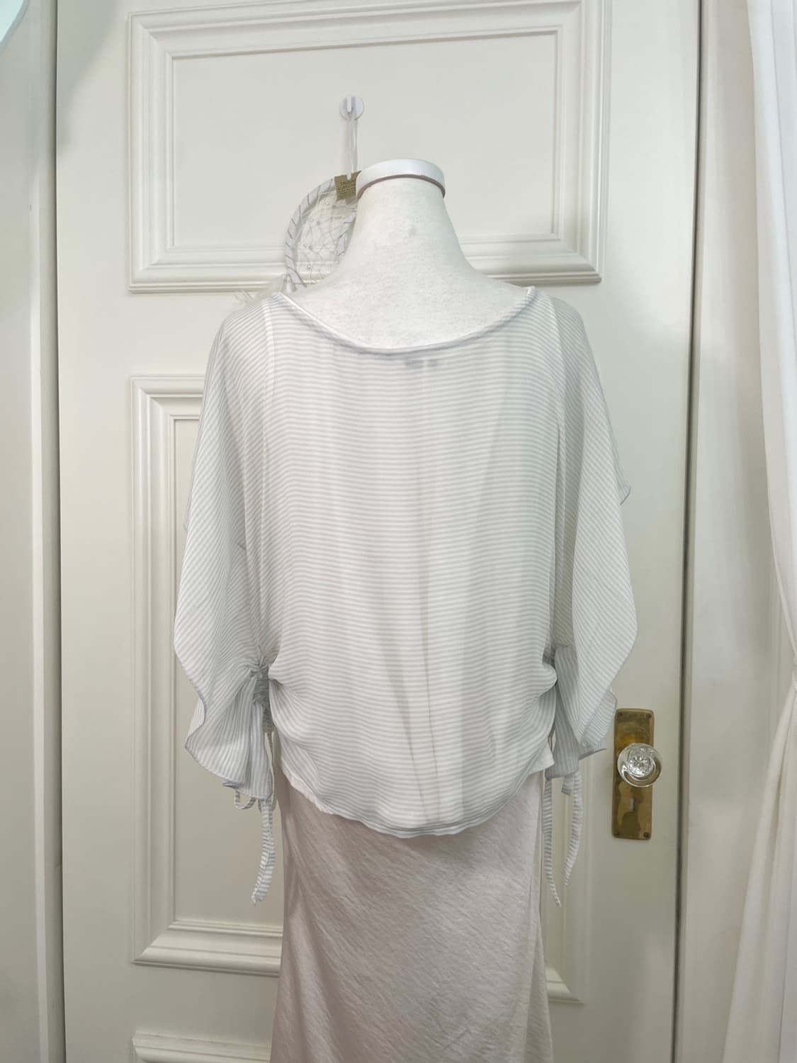 gray stripe shirring summer top&cotton l 상품이미지4