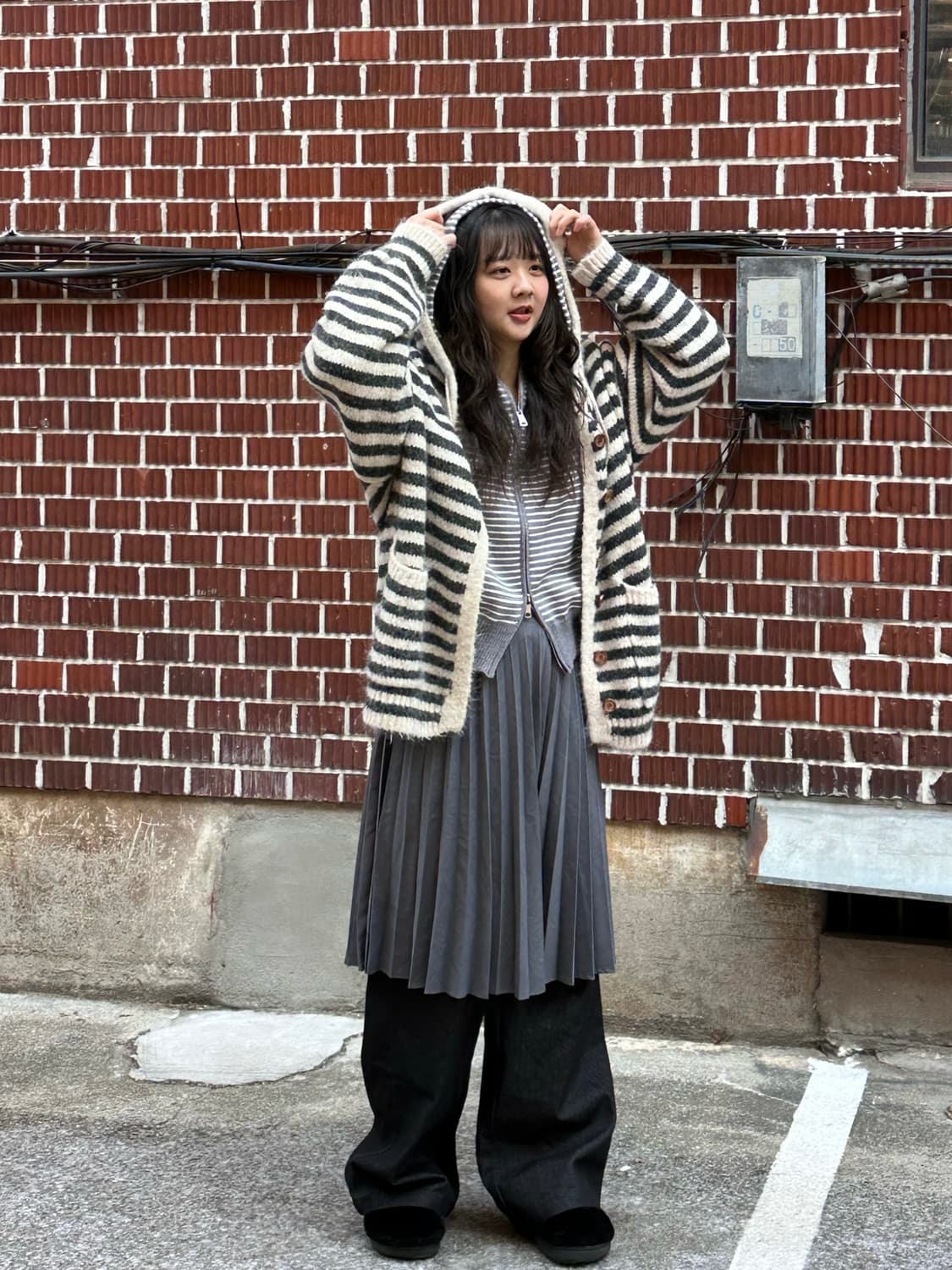 스트라이프 후드 가디건 투웨이 후드집업 플리츠 스커트 스트라이프 팬츠코디 상품이미지3