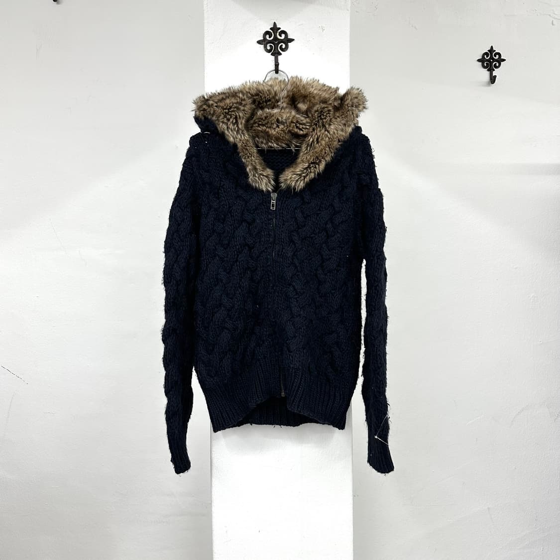 Navy knit fur hood jacket 상품이미지3