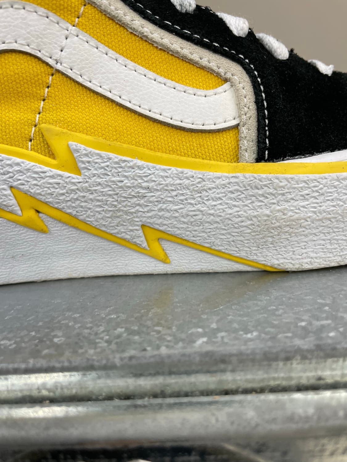 반스 스케이트 하이 볼트 프리지아 235 (gr-4584) 상품이미지9