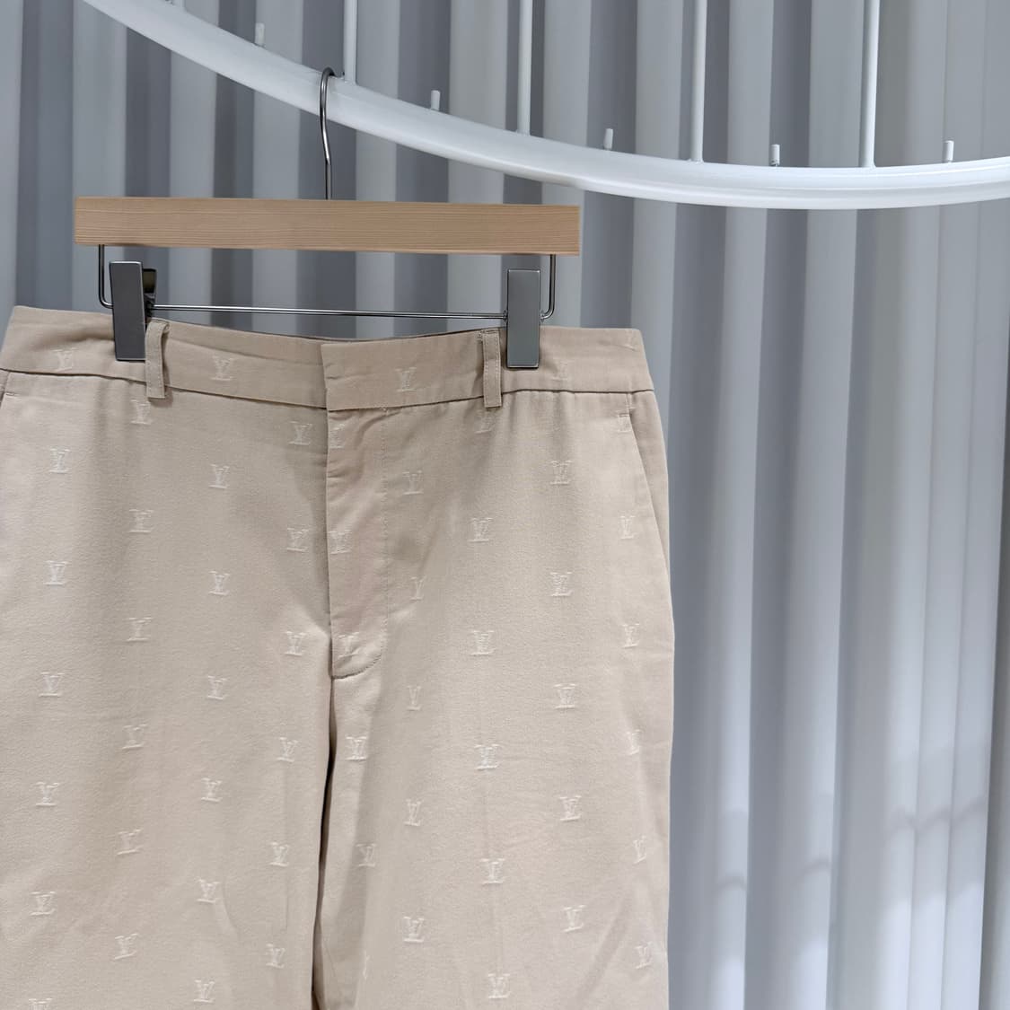 (A+/52) / 루이비통 레더 패치 코튼 치노 데님 팬츠 바지 베이지 상품이미지4