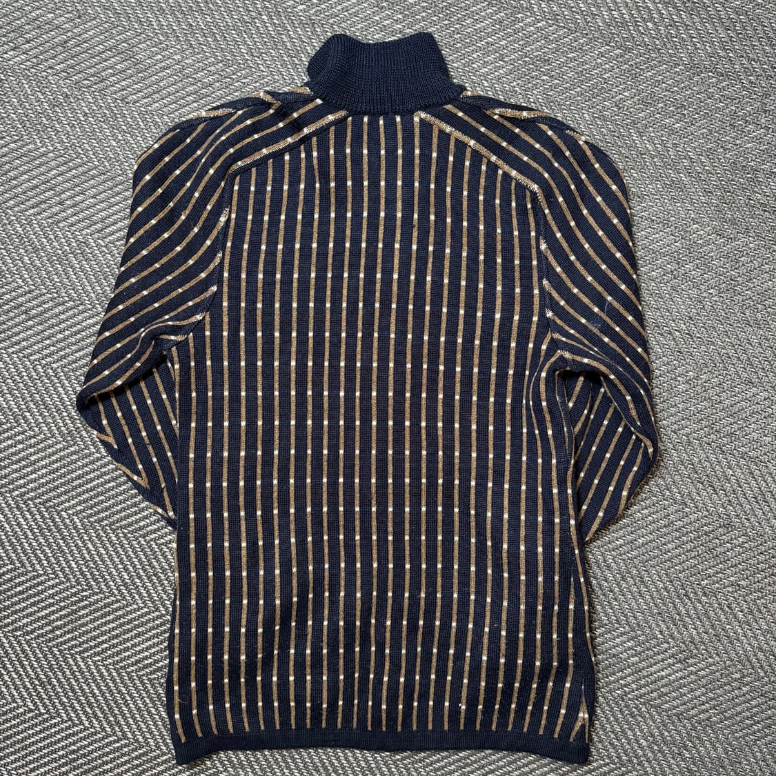 90s J.Tiktiner 빈티지 울100% 네이비 롱니트 가디건(38) 상품이미지3