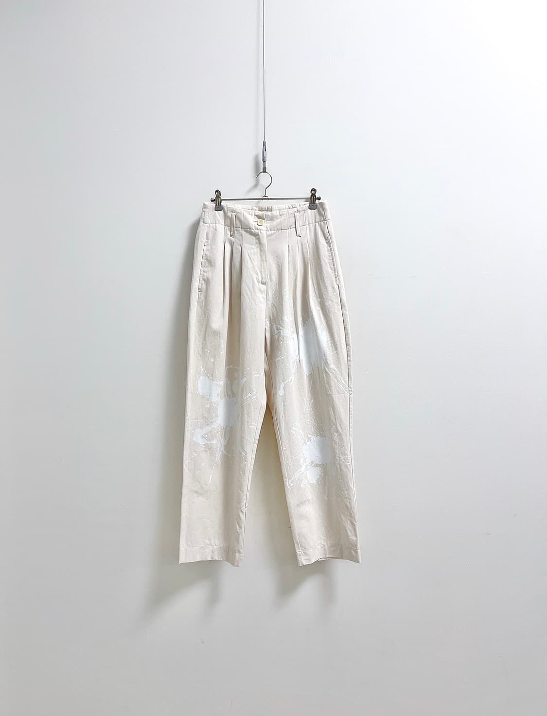 더일마 페인티드 핀턱 팬츠 상품이미지1