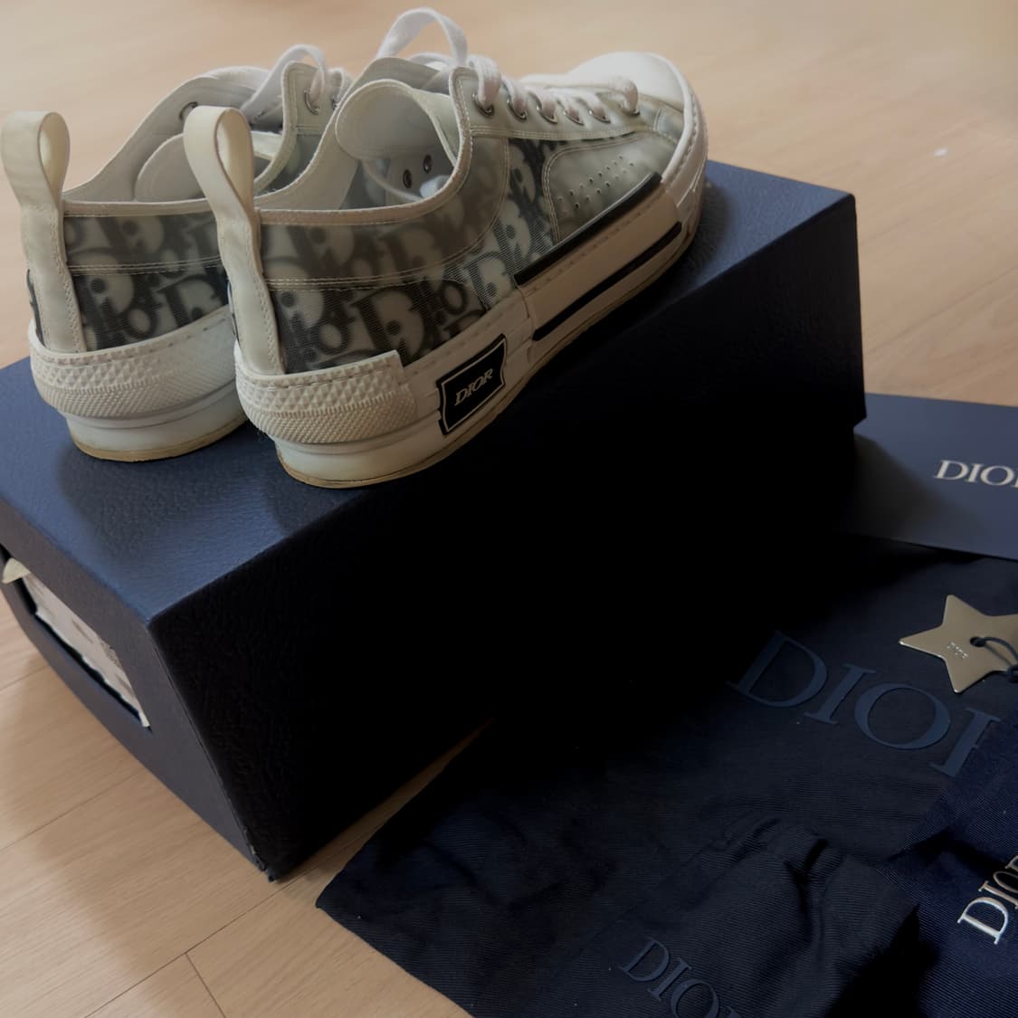 남성디올 오블리크 스니커즈 상품이미지3