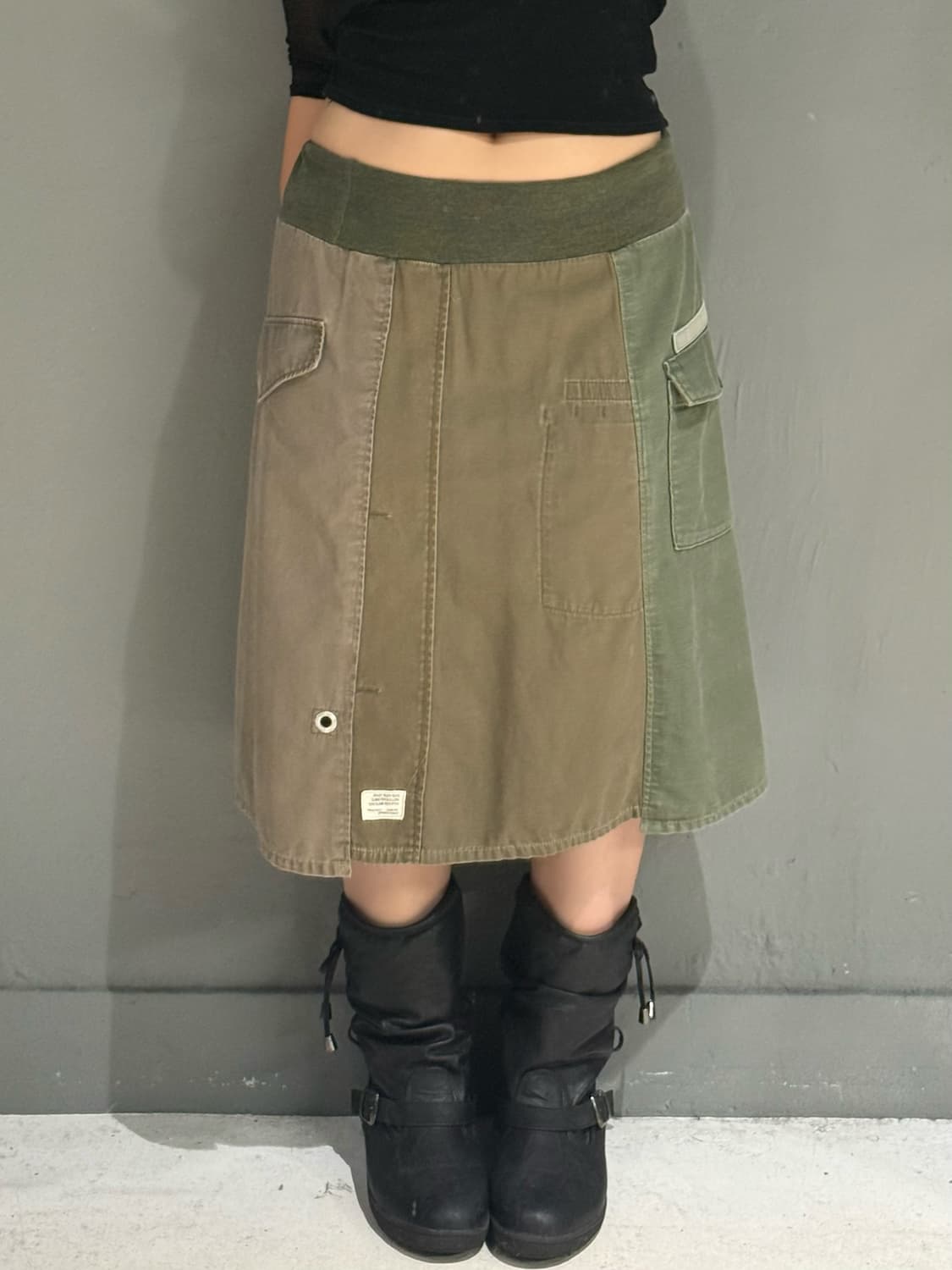 3-layer pocket detail banding skirt 상품이미지1
