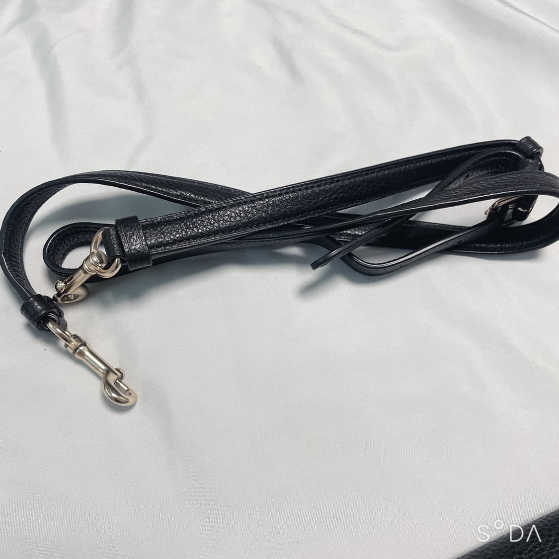 코치 미니 크로스백 블랙 상품이미지10