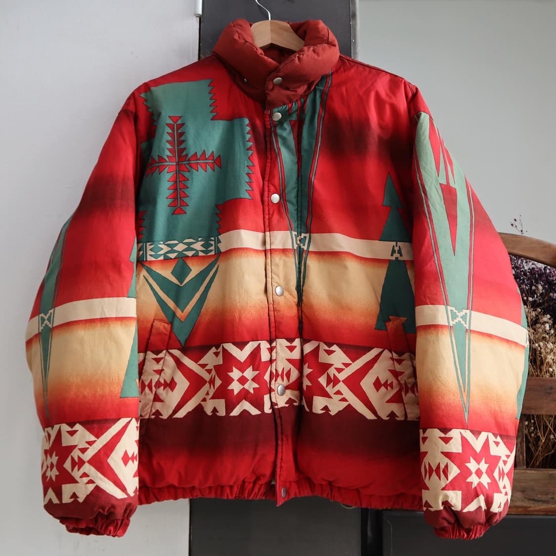 폴로 90s 나바호 푸퍼 다운 패딩 상품이미지1