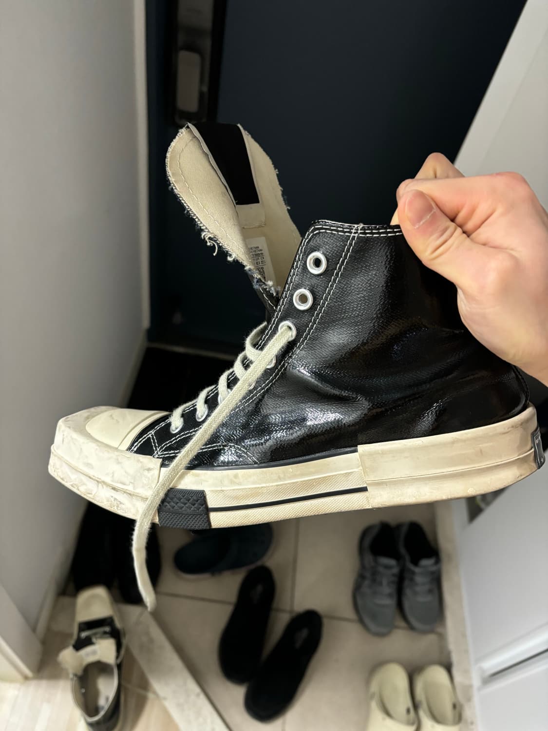 컨버스 다크쉐도우 터보다크 척 70 하이 블랙 래커드 데님 상품이미지7