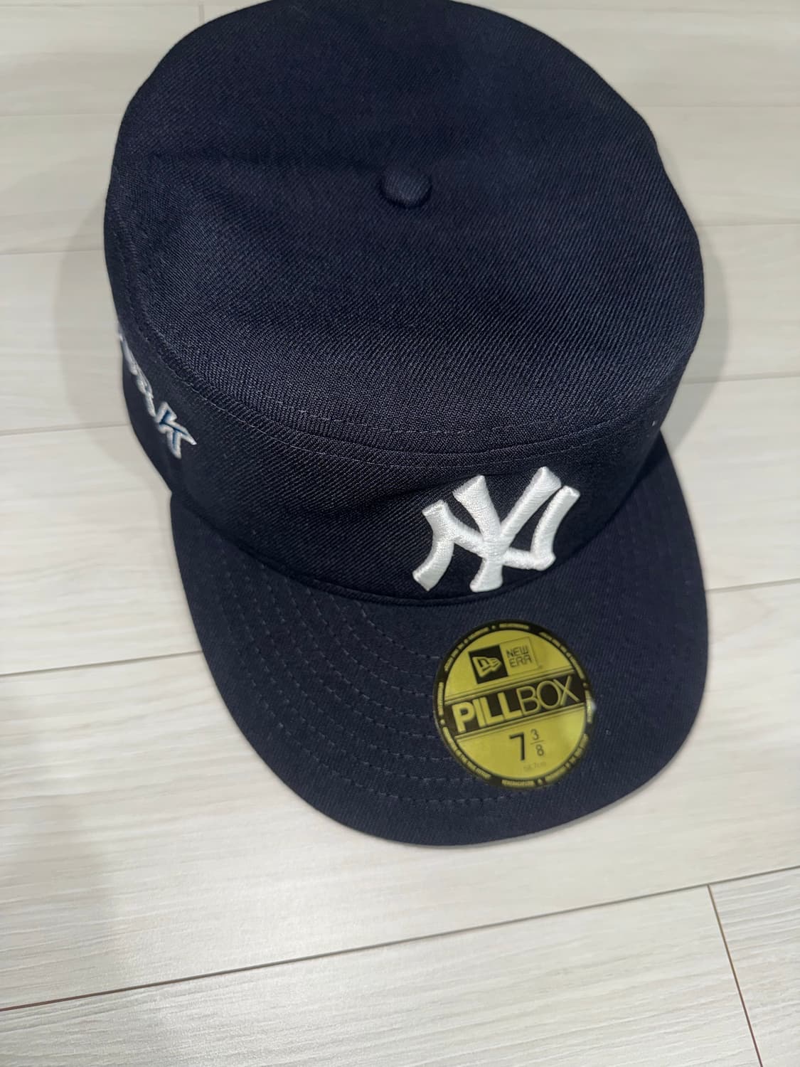 뉴에라 필박스 58.7사이즈 상품이미지1