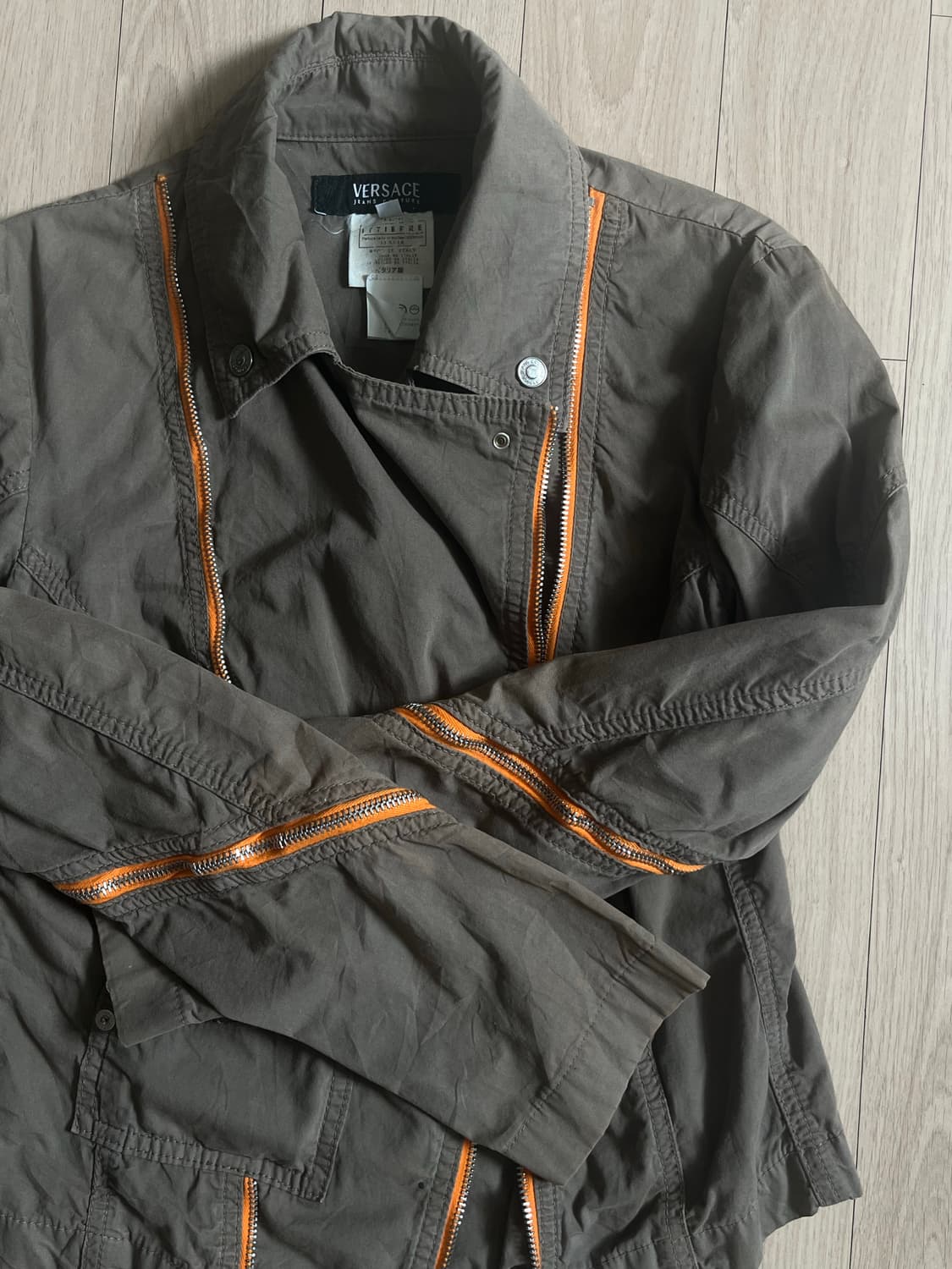 VERSACE Jeans Couture 집업 자켓 (카키/브라운) 상품이미지5