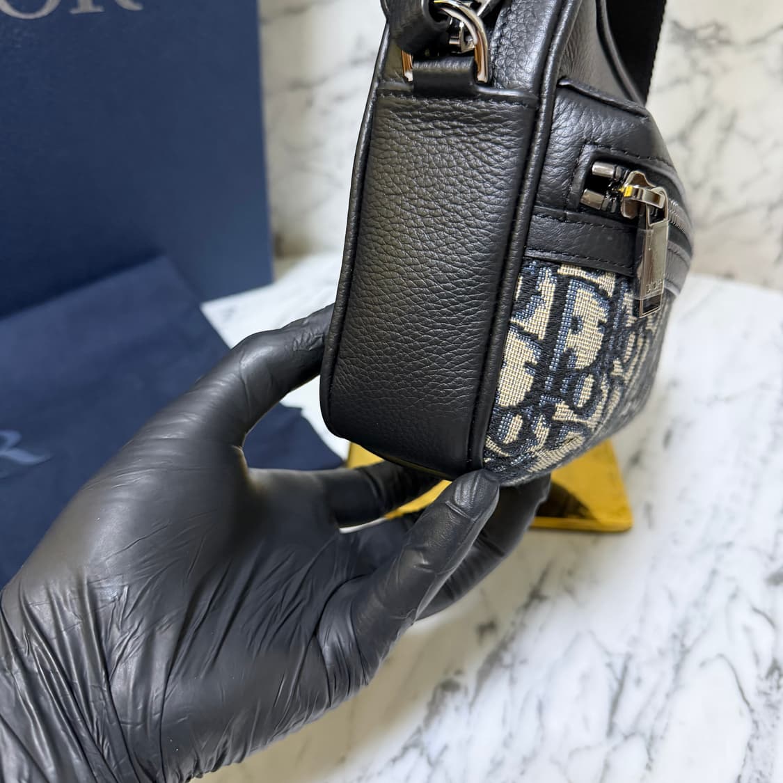 디올 오블리크 라이더 2.0 미니 크로스백 메신저백   상품이미지4