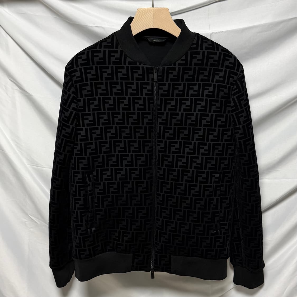 [S+급/48] 펜디 FF로고 벨벳 봄버 자켓 블루종 집업 상품이미지1