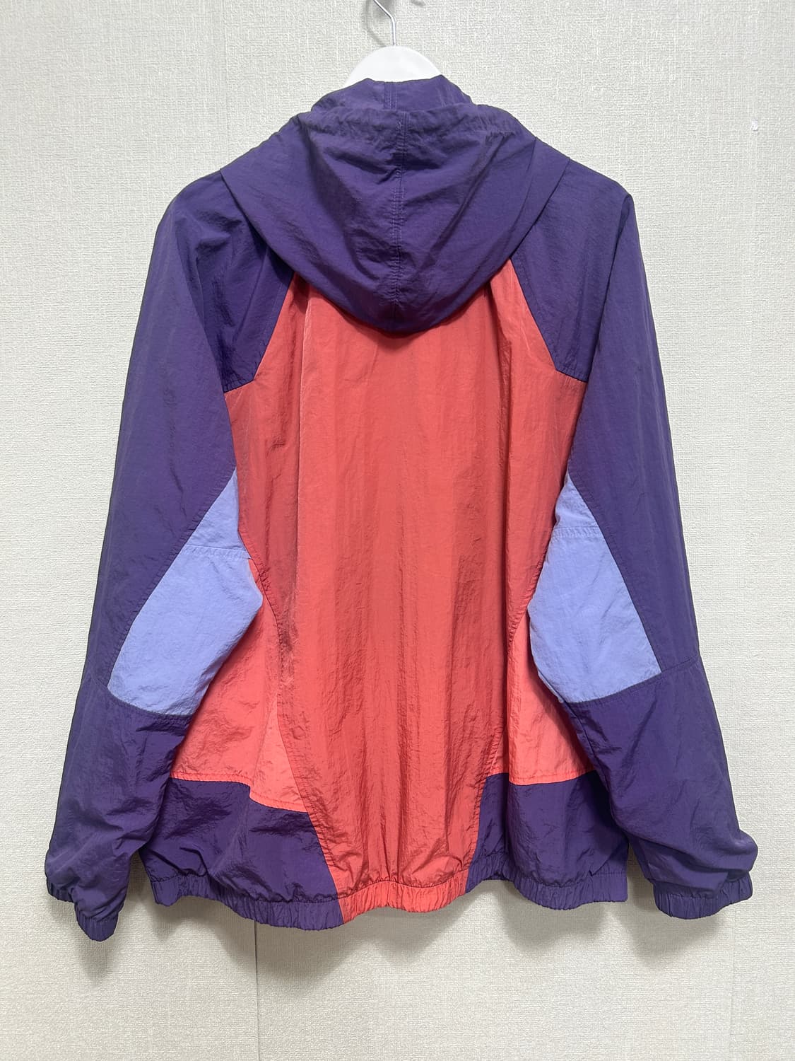 나이키 믹스컬러 퍼플 배색 헤리티지 윈드러너 우븐 자켓 상품이미지2