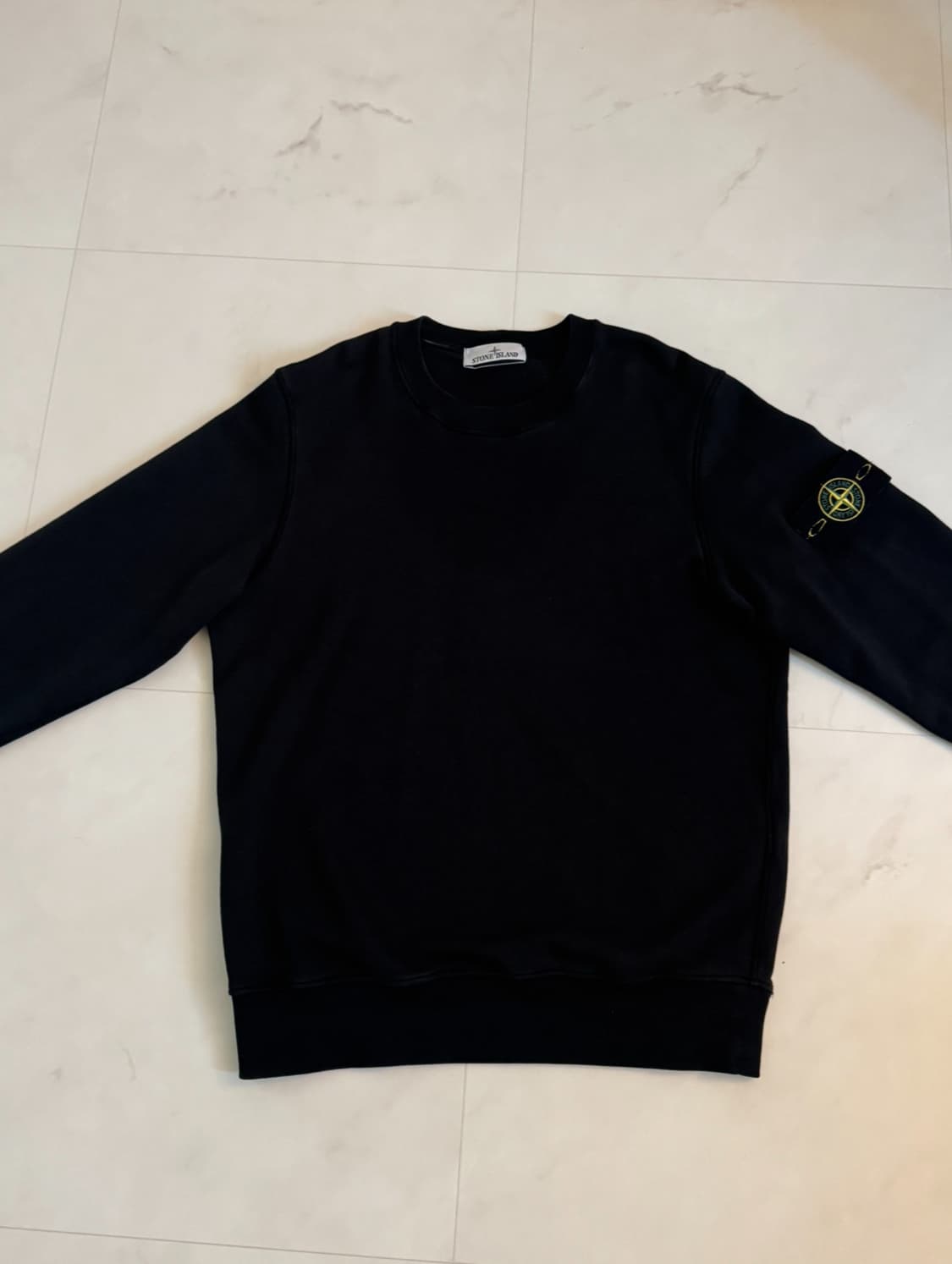 스톤아일랜드 맨투맨 상품이미지1