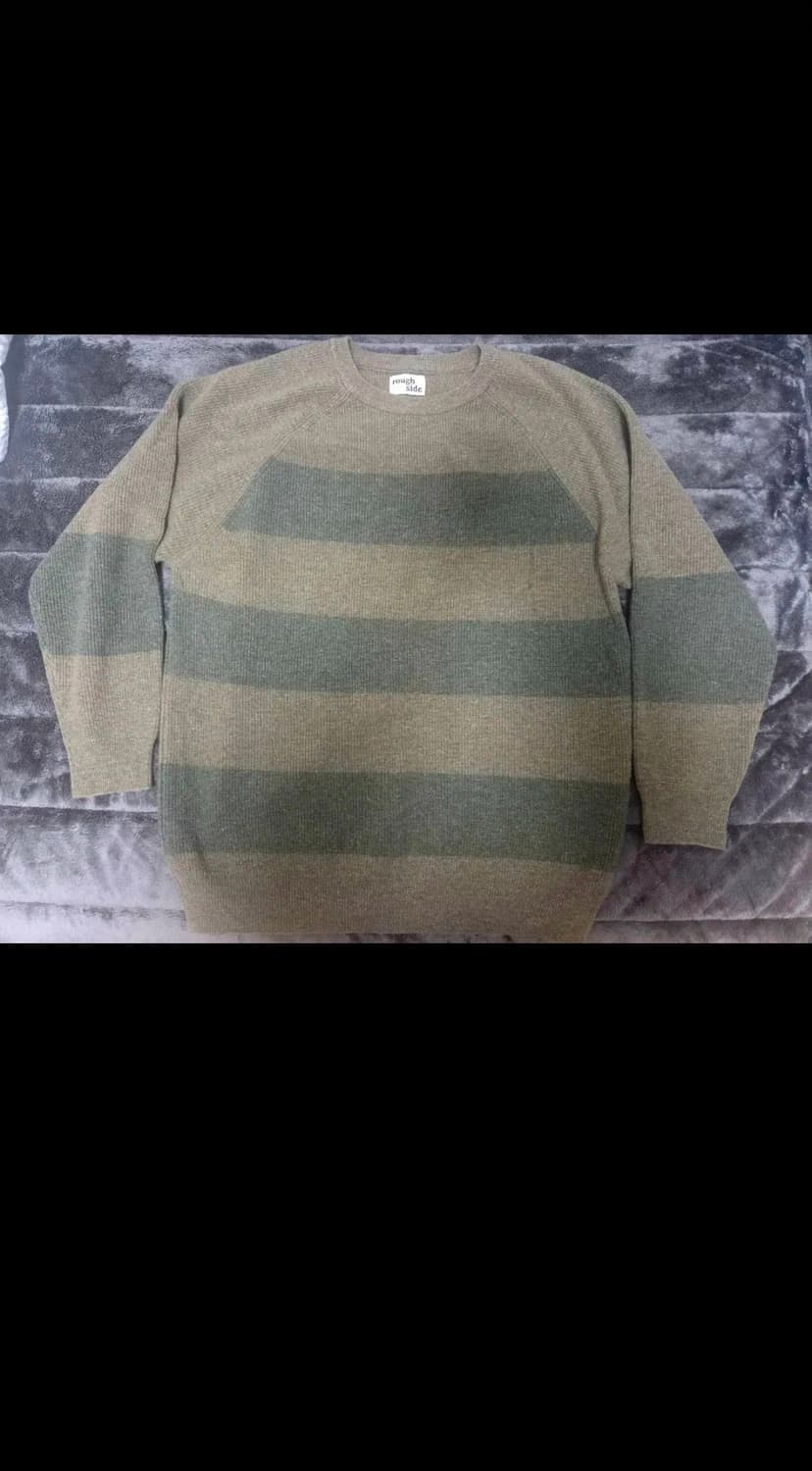 러프사이드 스트라이프 니트 올리브 1 상품이미지1