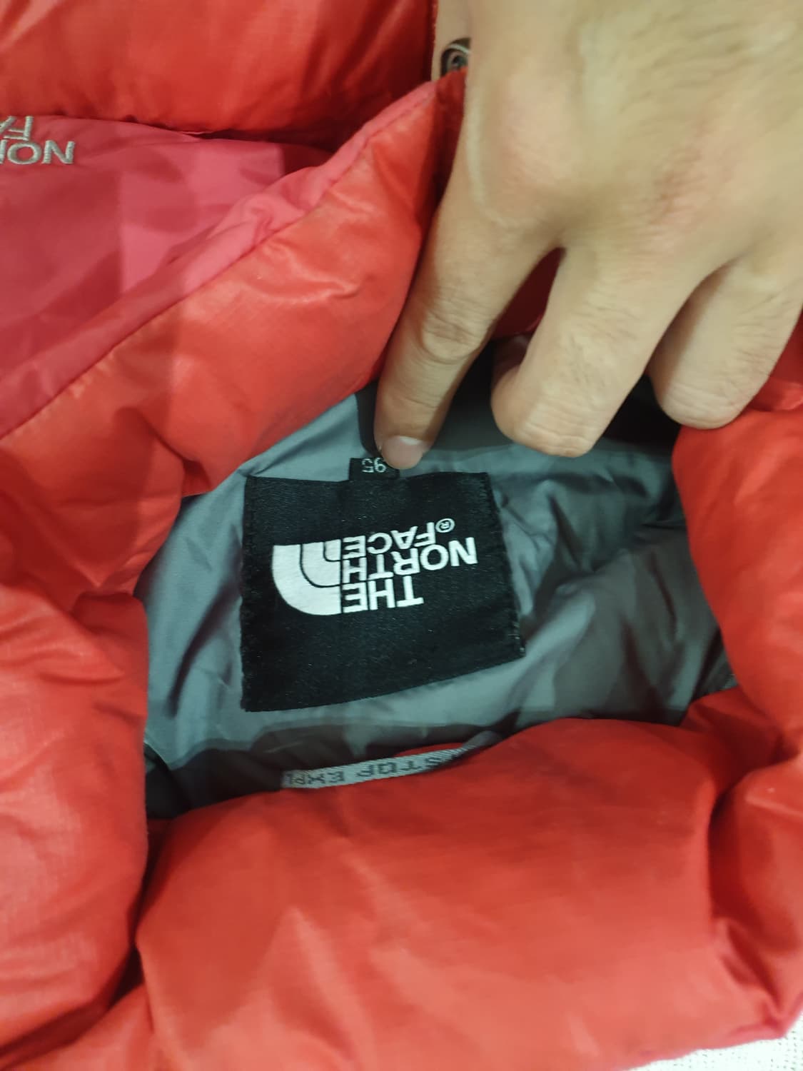 노스페이스패딩 체리700 95size 상품이미지2