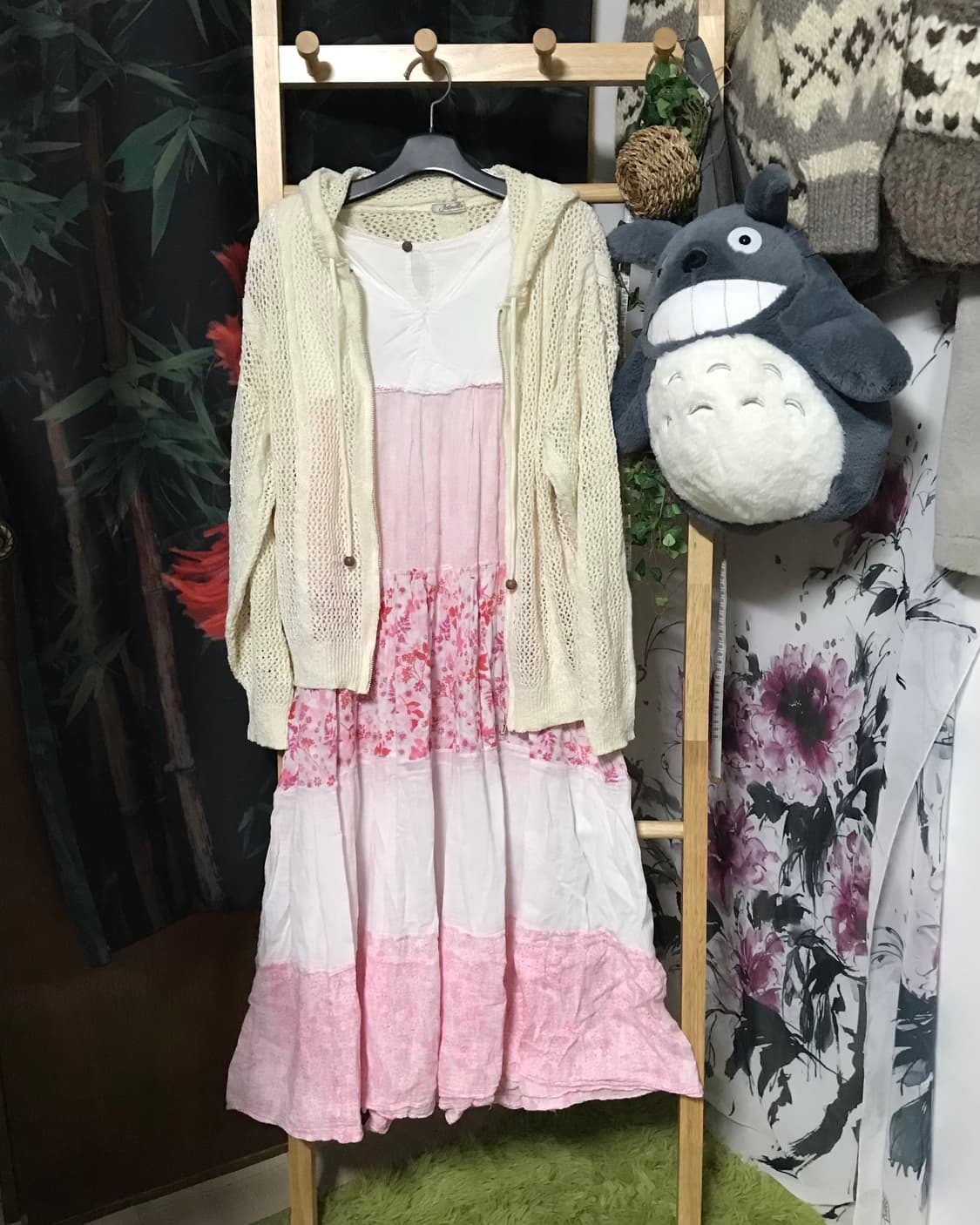 모리걸 잔꽃 핑크 원피스 + 아이보리 니트 크로셰 후드집업 set 상품이미지1