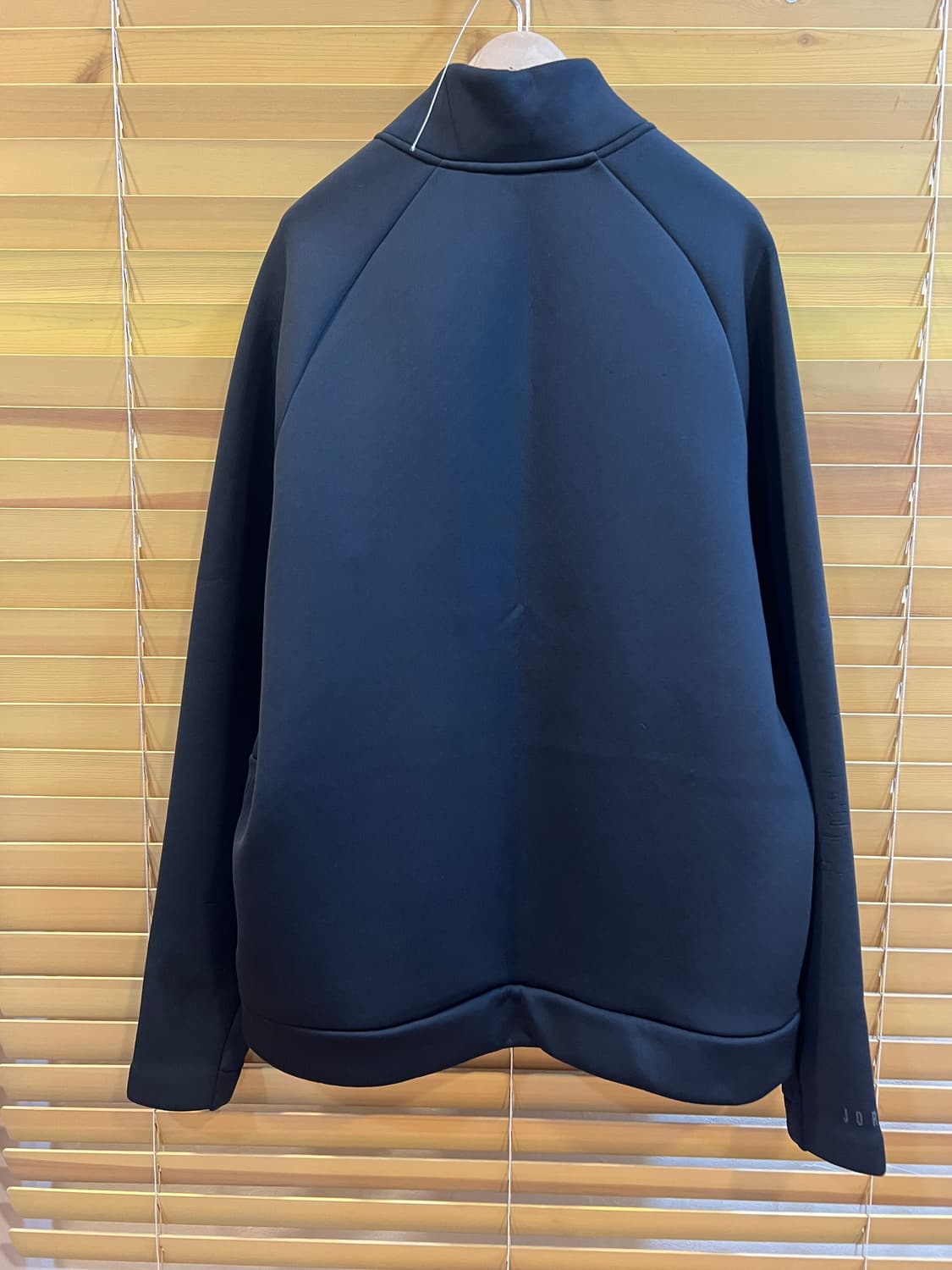 나이키 남성 블랙 하이브리드 스웻티셔츠 하프집업 트레이닝티셔츠 상품이미지3