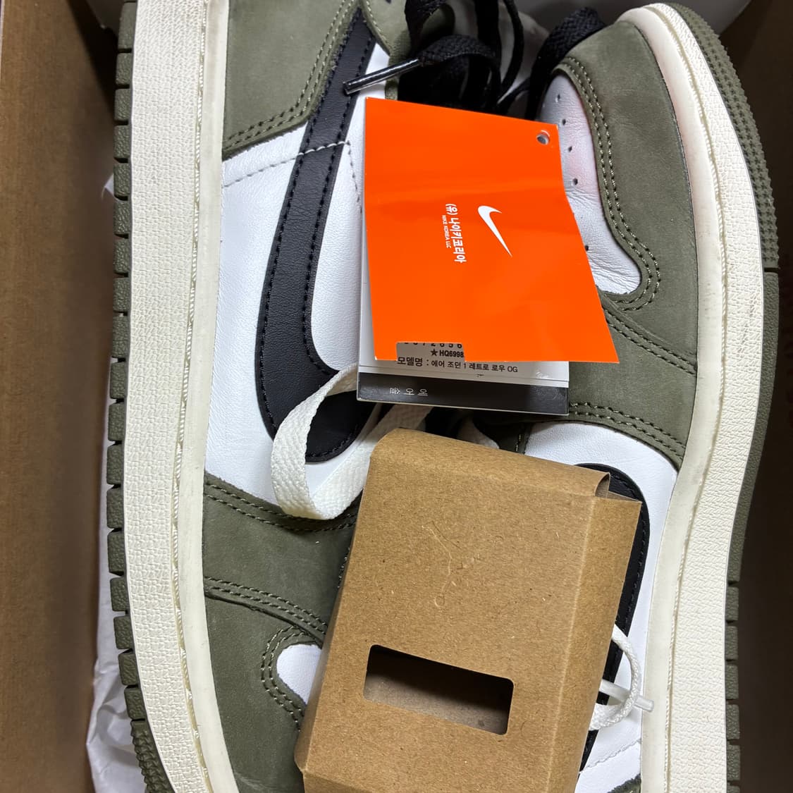 [260]나이키 에어조던1 로우 미디엄올리브 상품이미지6