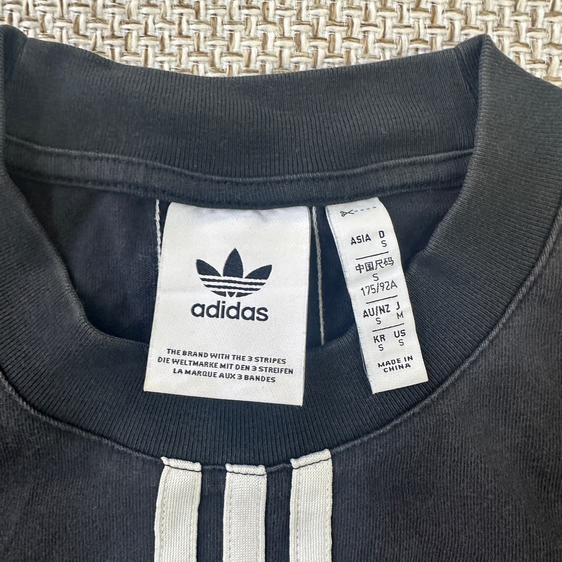 S 아디다스 오리지널 블랙 티셔츠 0416D 상품이미지2