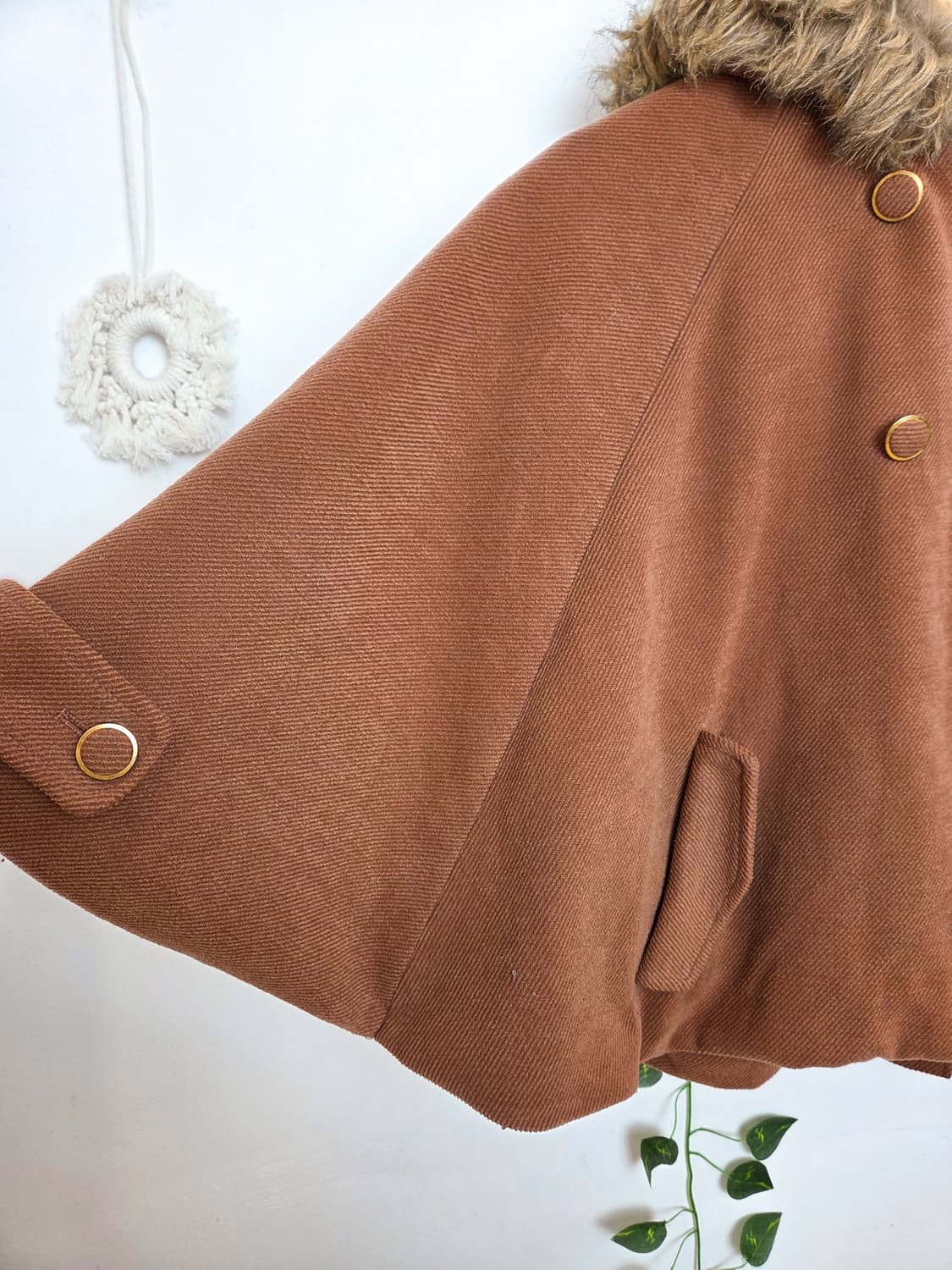 브라운 케이프 코트 상품이미지4