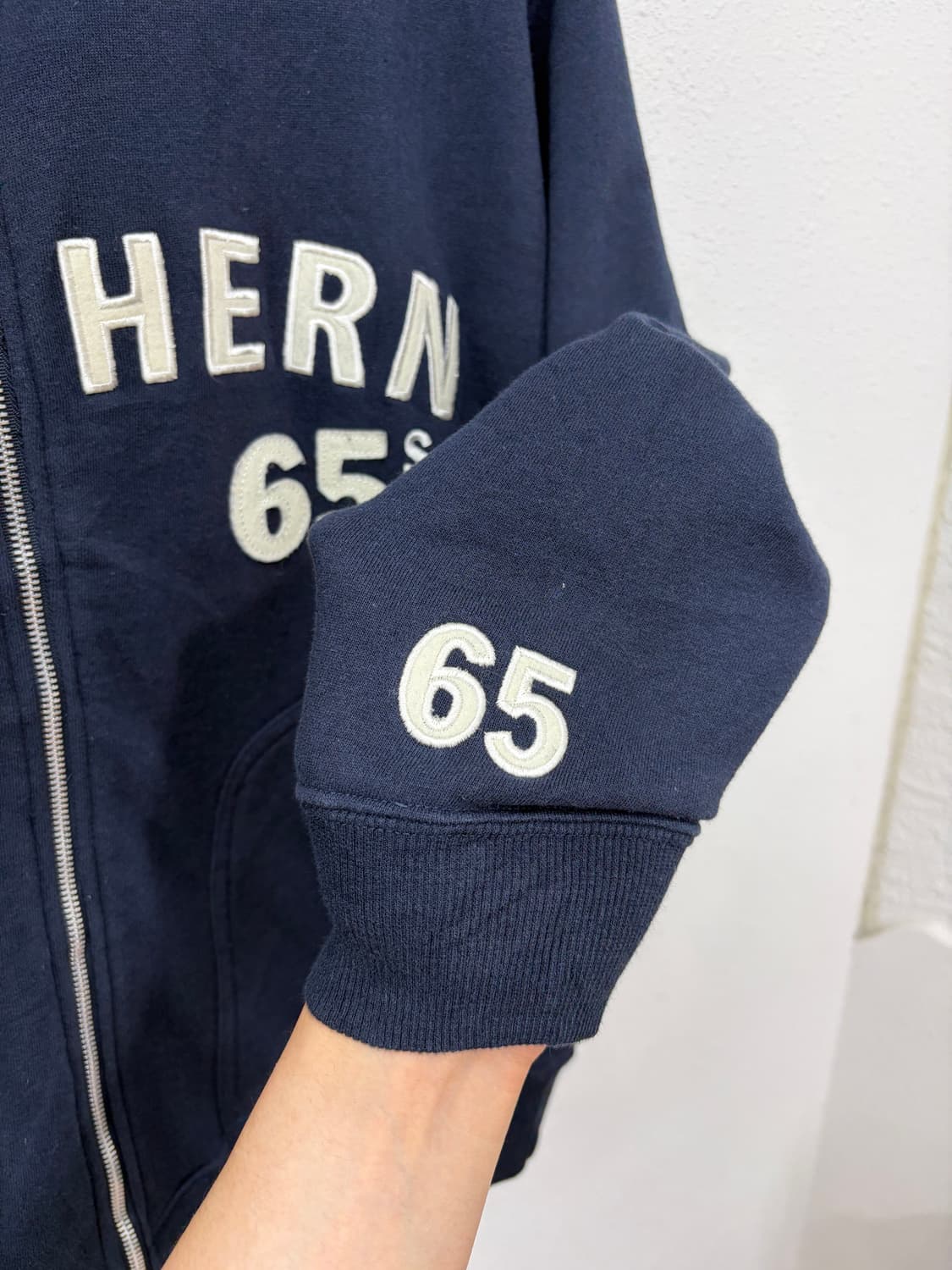 NORTHERN 65S 빅로고 집업 스웻 상품이미지2