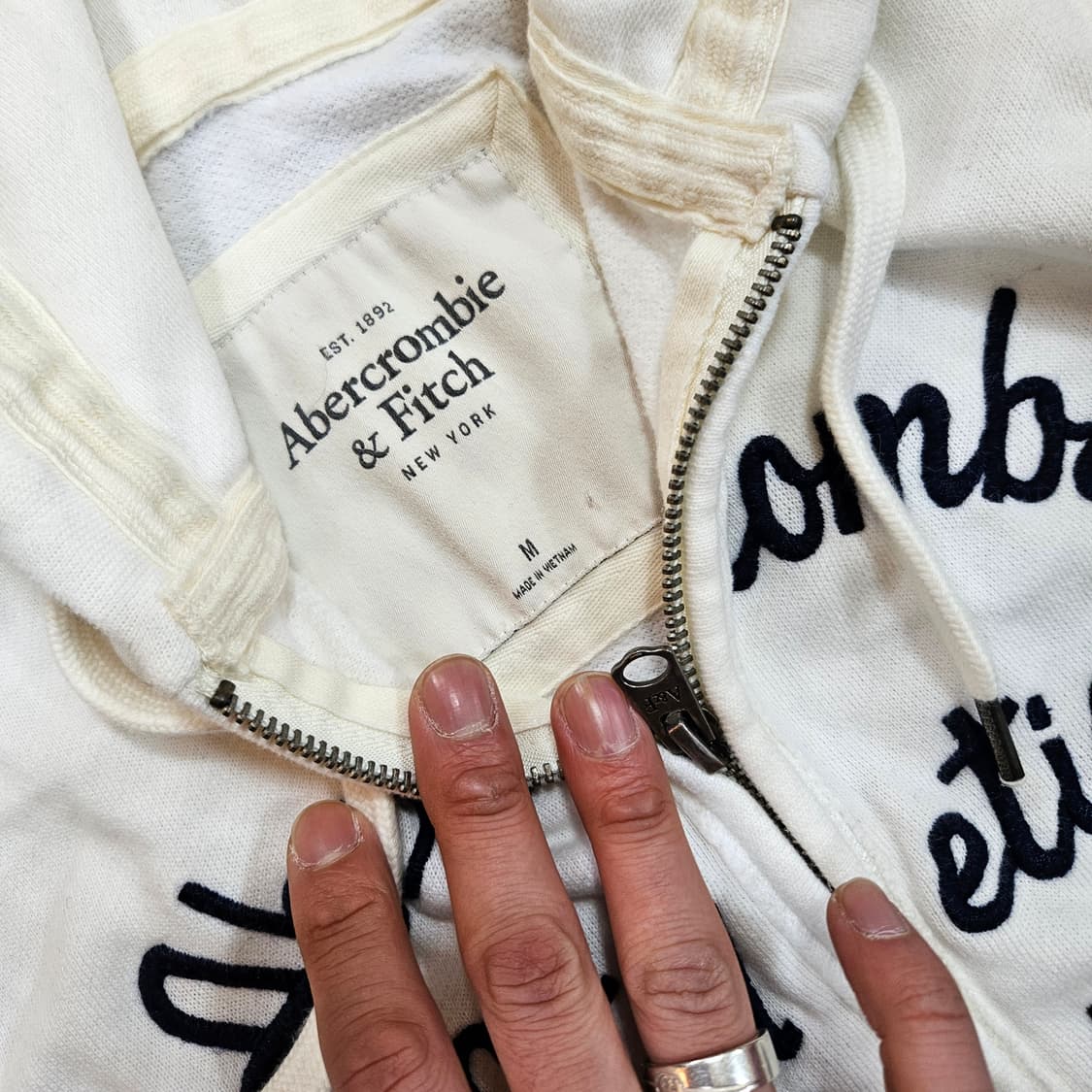 아베크롬비 y2k 레터링 자수 기모 후드집업 M size 상품이미지6