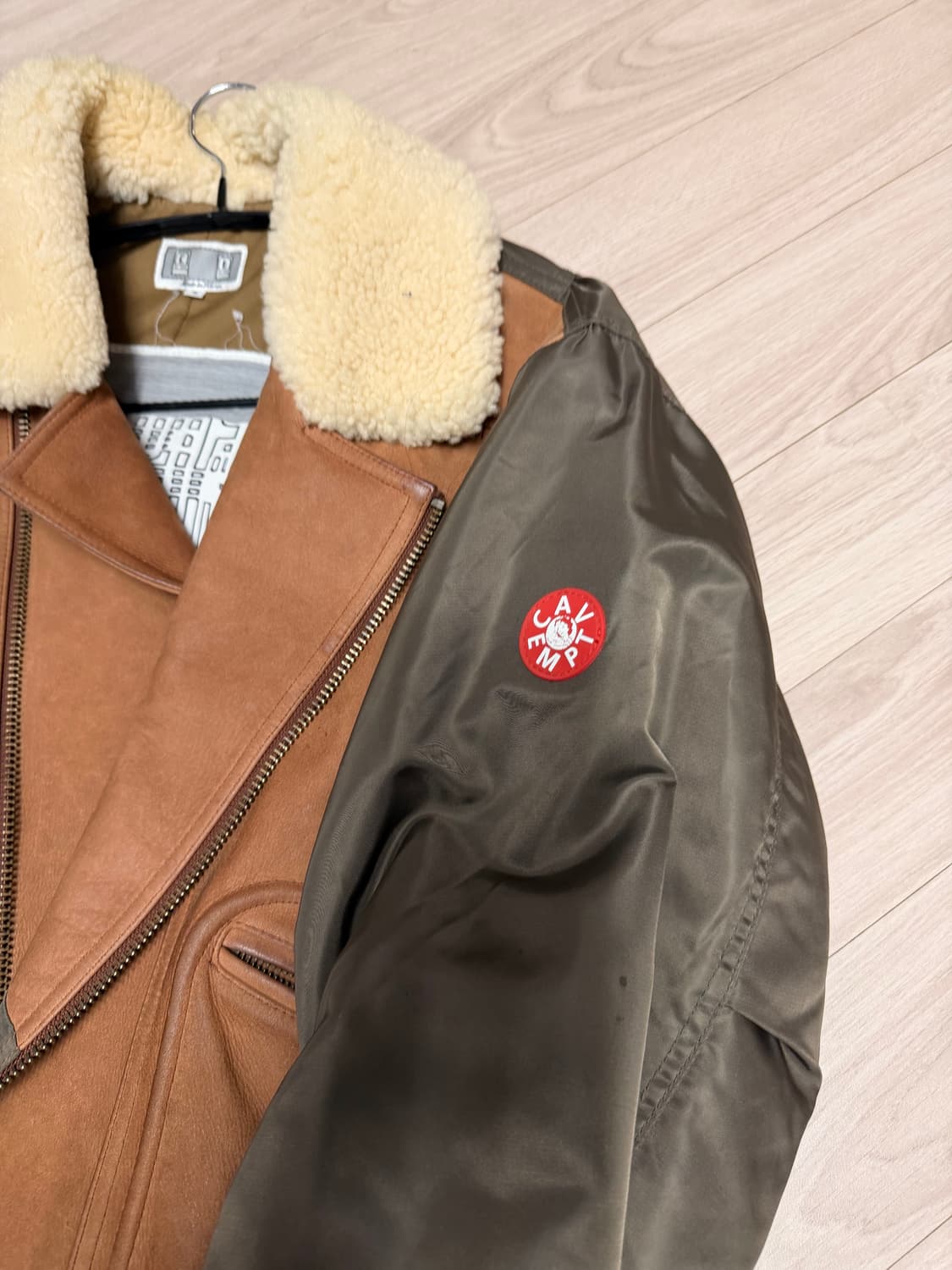 카브엠트 항공 무스탕 점퍼  상품이미지2