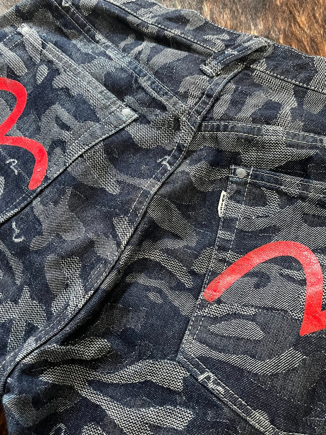 EVISU CAMOUFLAGE DENIM SHORTS 상품이미지5