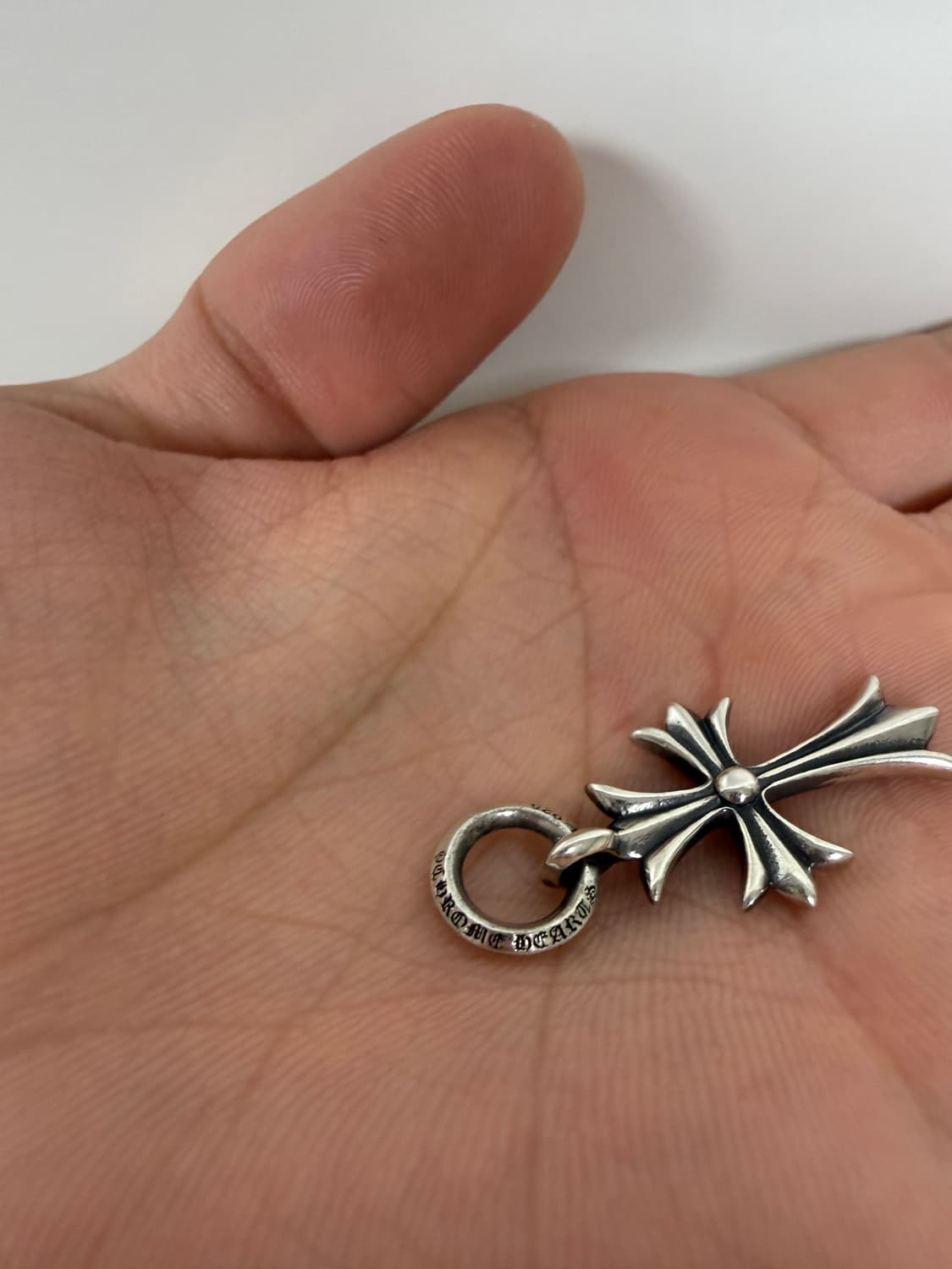 크롬하츠 타이니 크로스 팬던트 상품이미지3