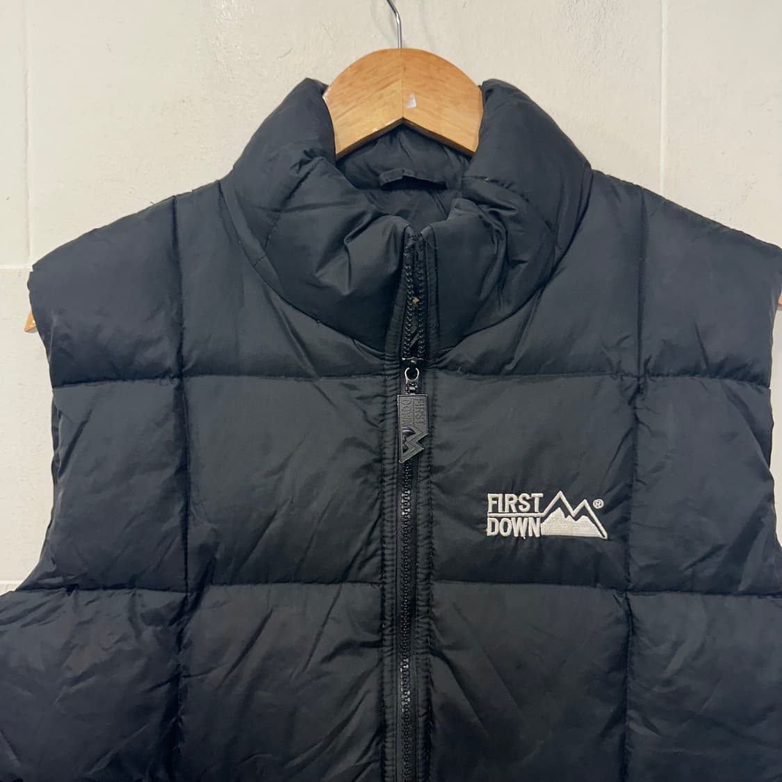 퍼스트다운 패딩 조끼 상품이미지2