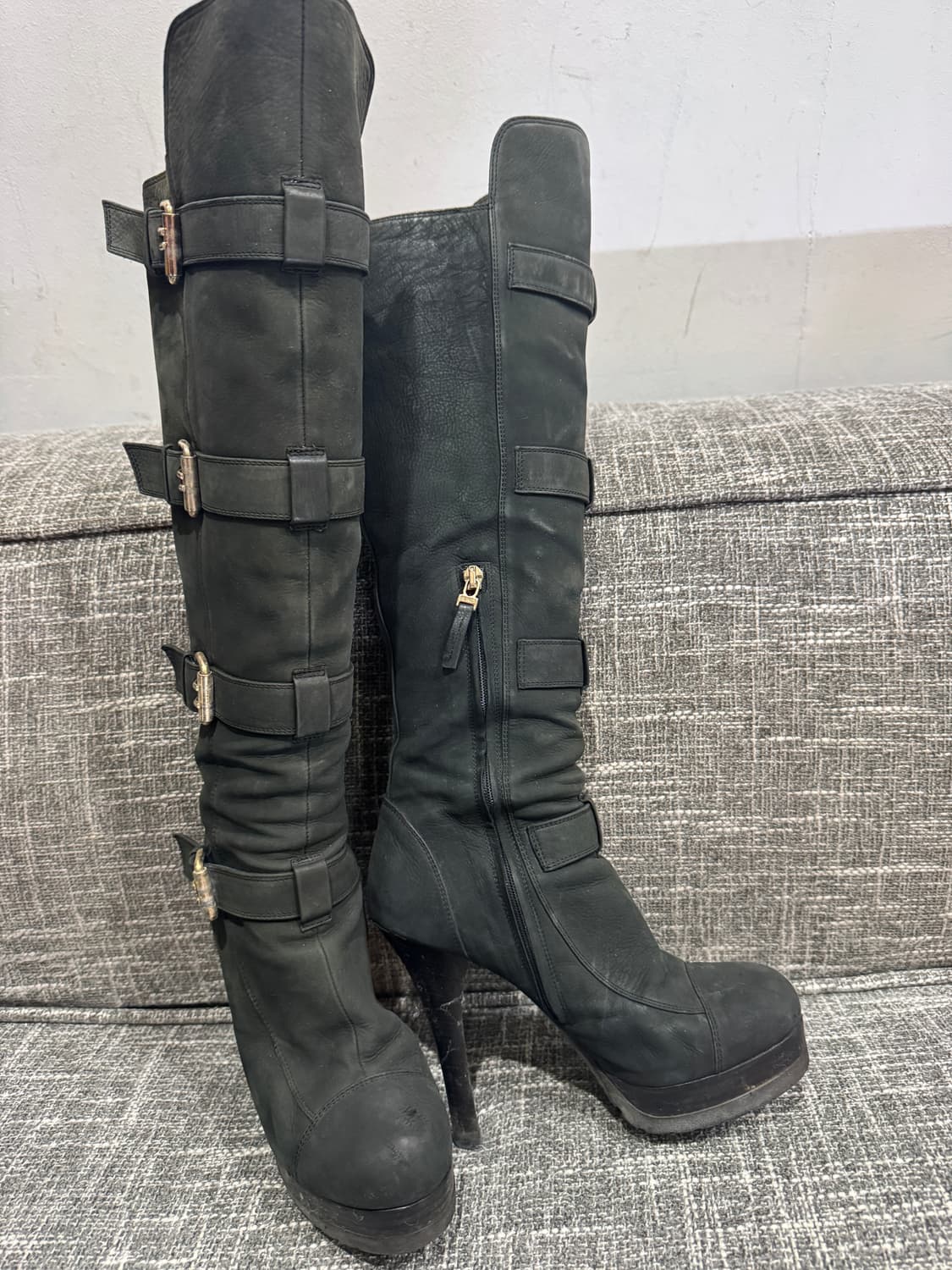 펜디 Fendi 블랙 롱부츠 37.5 정품 상품이미지4