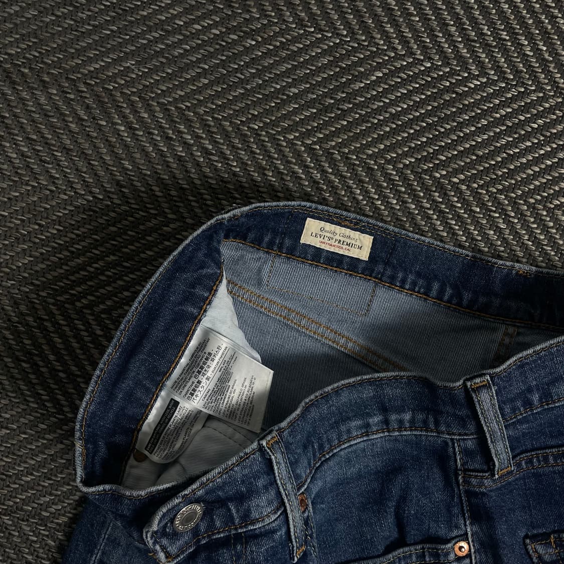 리바이스 511 슬림핏 워싱 데님팬츠y 3954 상품이미지6