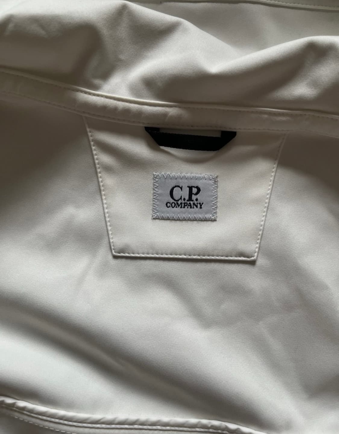 cp컴퍼니 고글 소프트쉘 M 상품이미지2