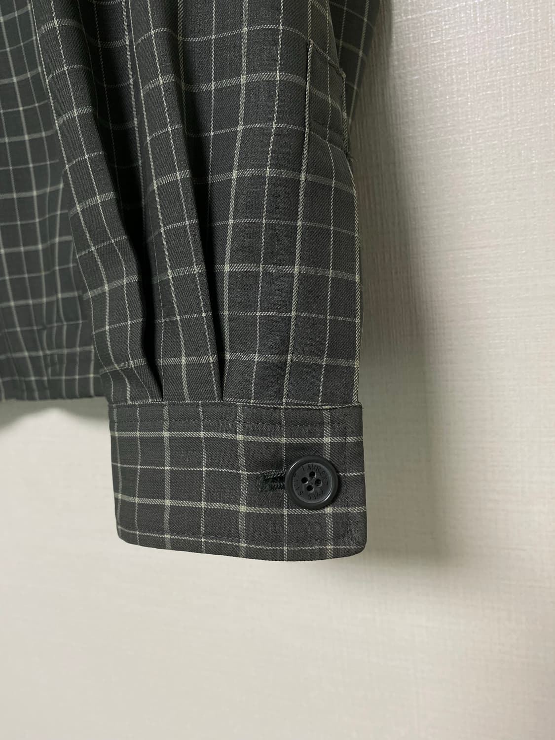 YVES SAINT LAURENT YSL LOGO BOMBER 상품이미지5