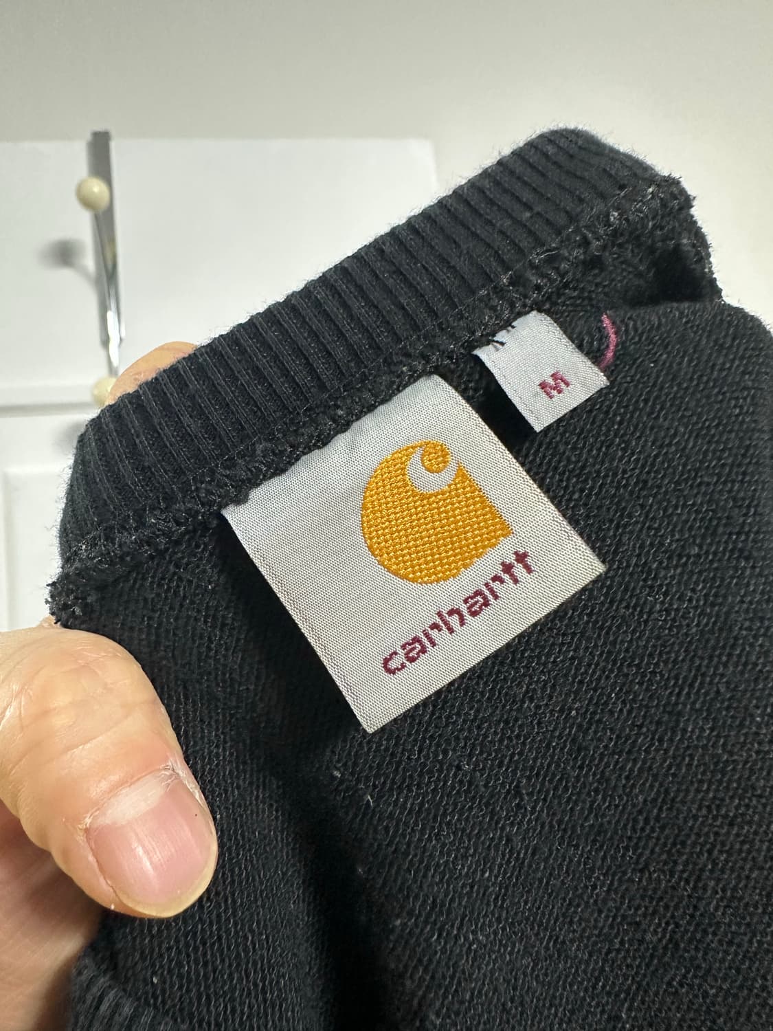 칼하트 WIP 체이스 맨투맨 상품이미지3