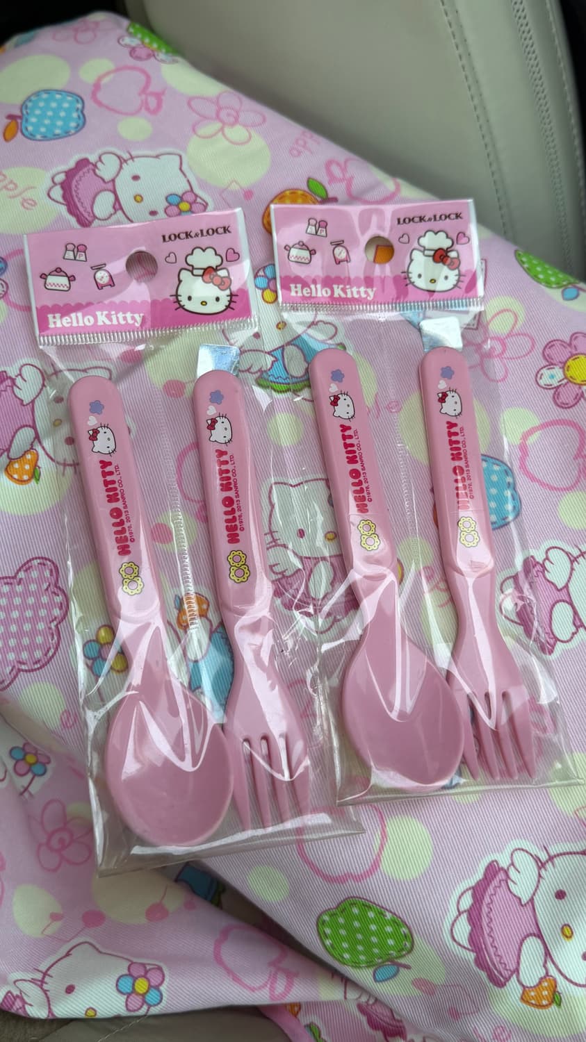 고전 헬로키티 락앤락 수저세트 (2013) 상품이미지1