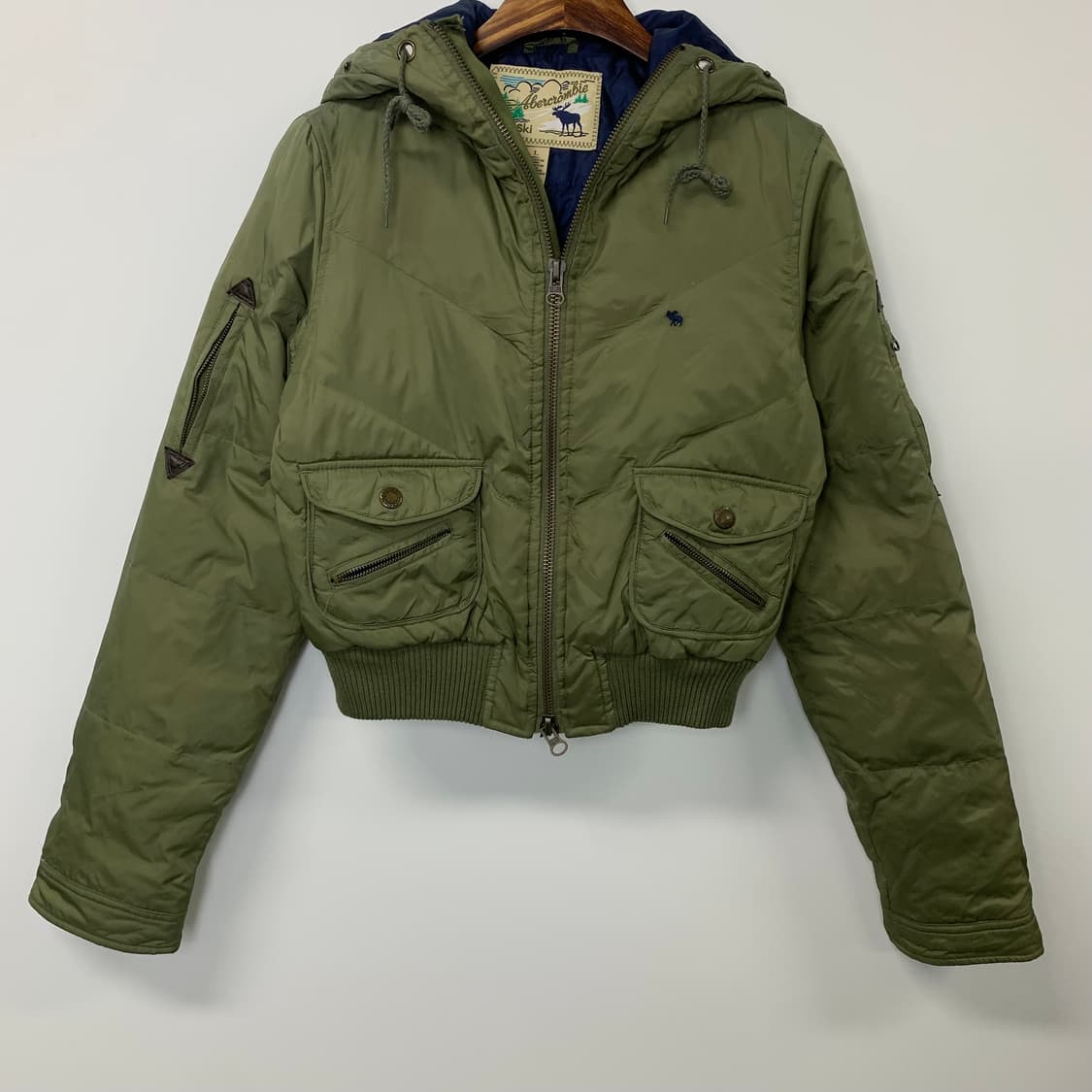 아베크롬비 산양로고 카키 봄버 자켓 상품이미지3