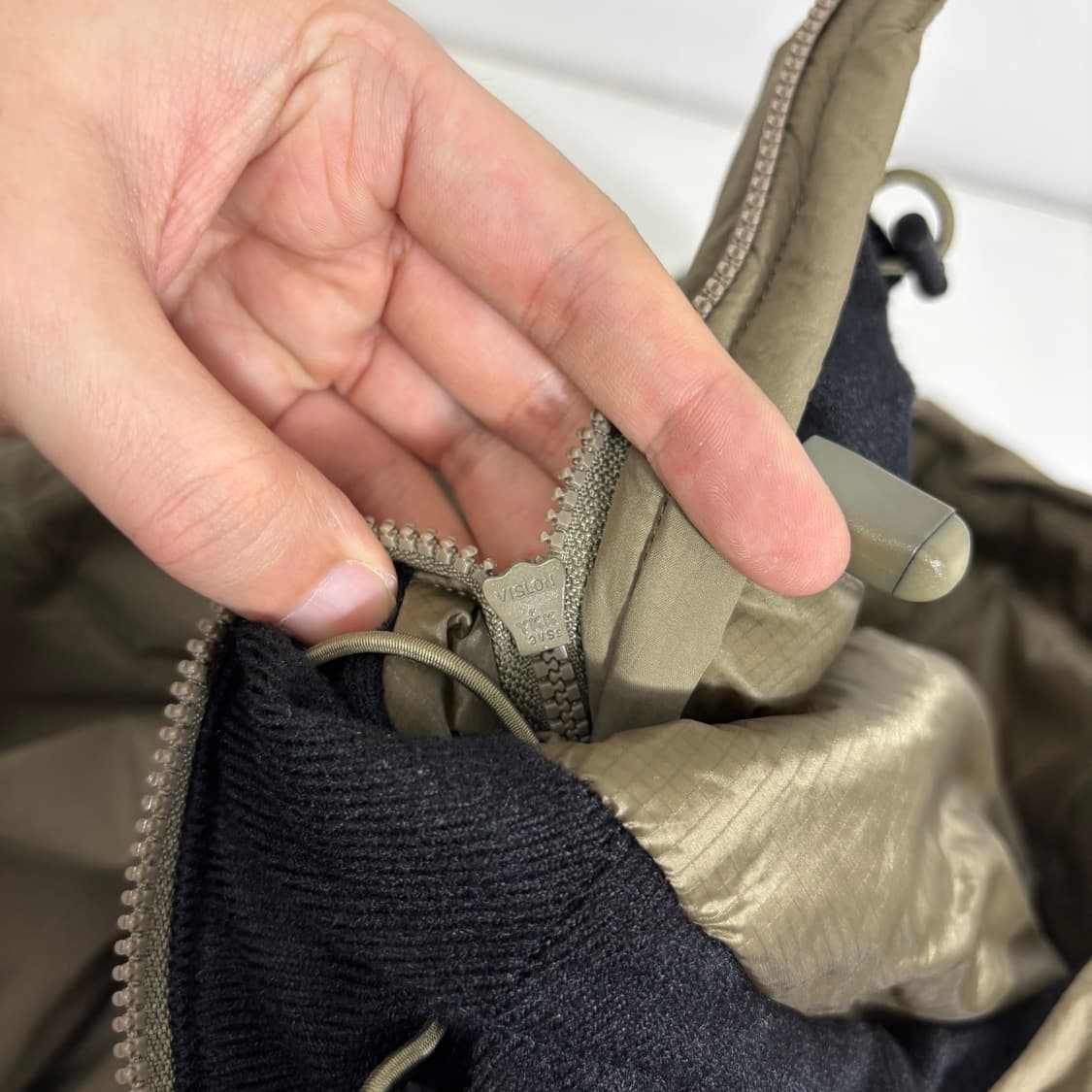 L 아크테릭스 카키 리프콜드 경량점퍼 상품이미지3