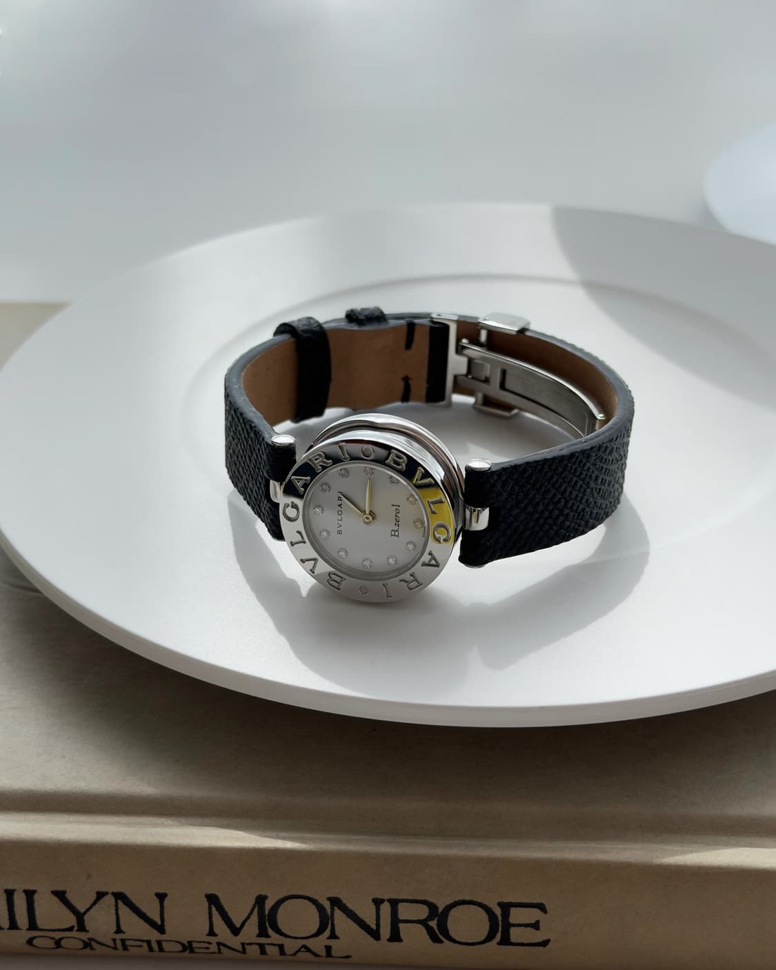 불가리 비제로원 12P 화이트 다이얼 시계 상품이미지3