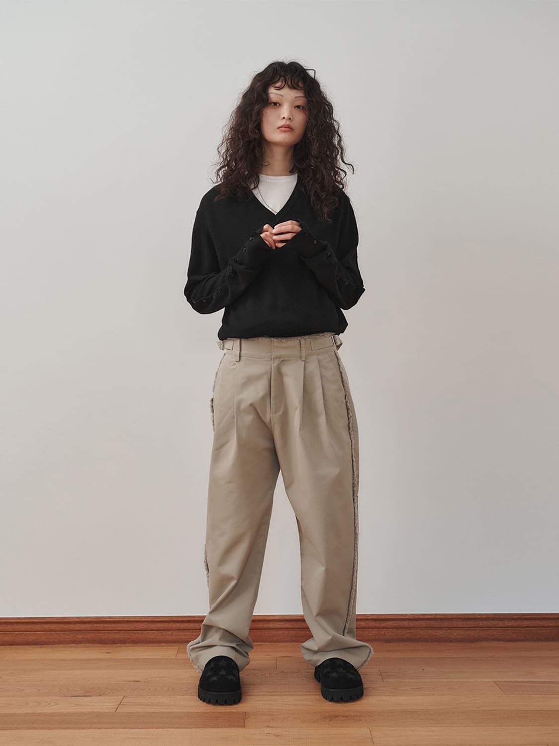 DESTROYED TROUSERS, BEIGE 상품이미지1